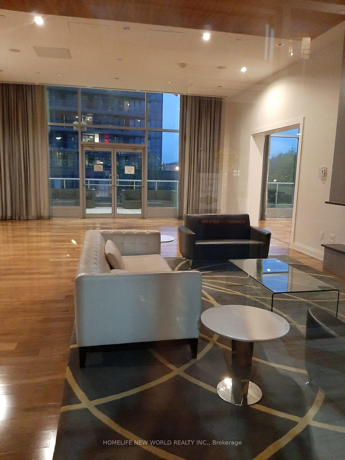 62 Forest Manor Road Unit 1302 photo 11