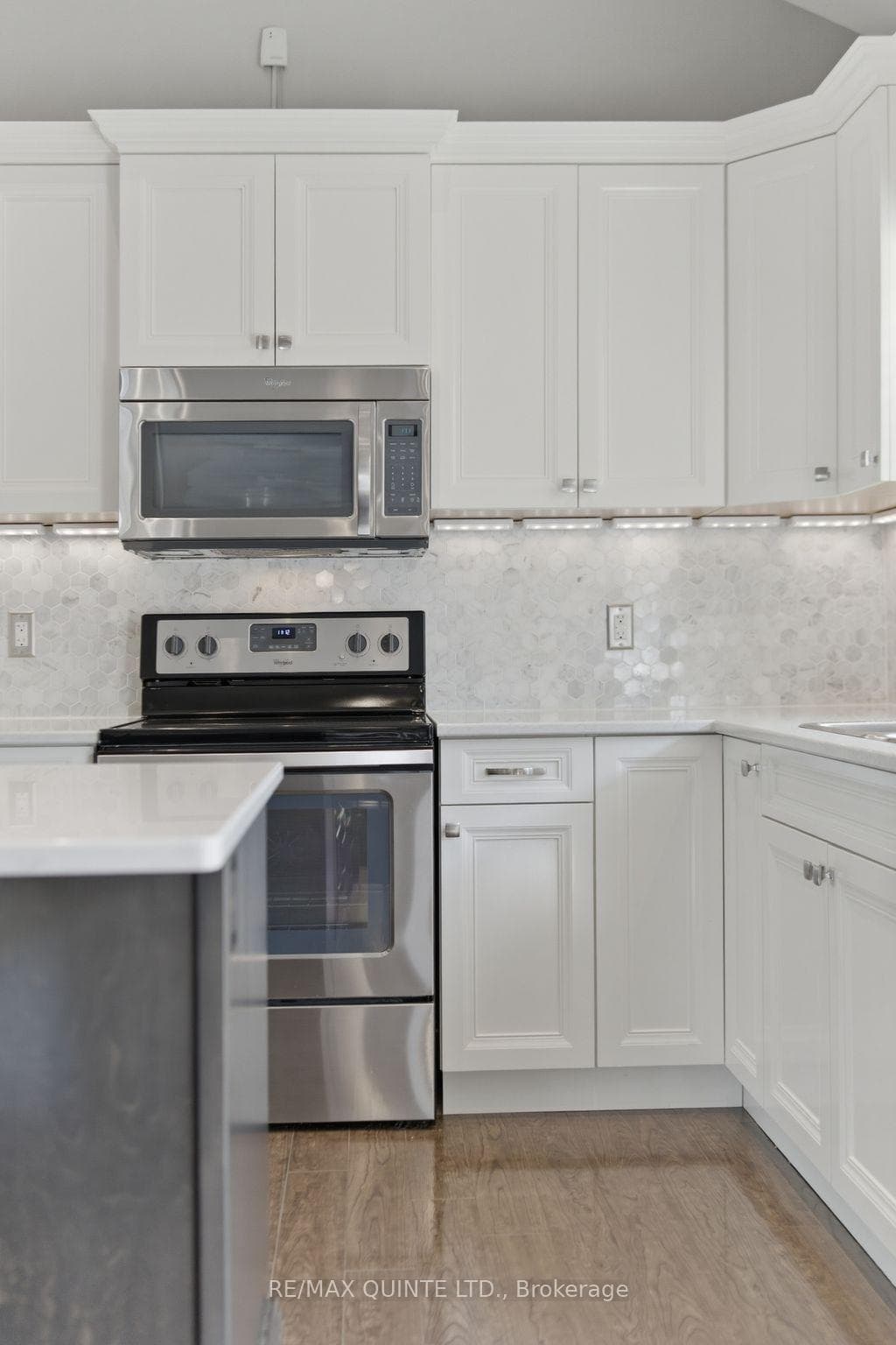 18 Deacon Place photo 19