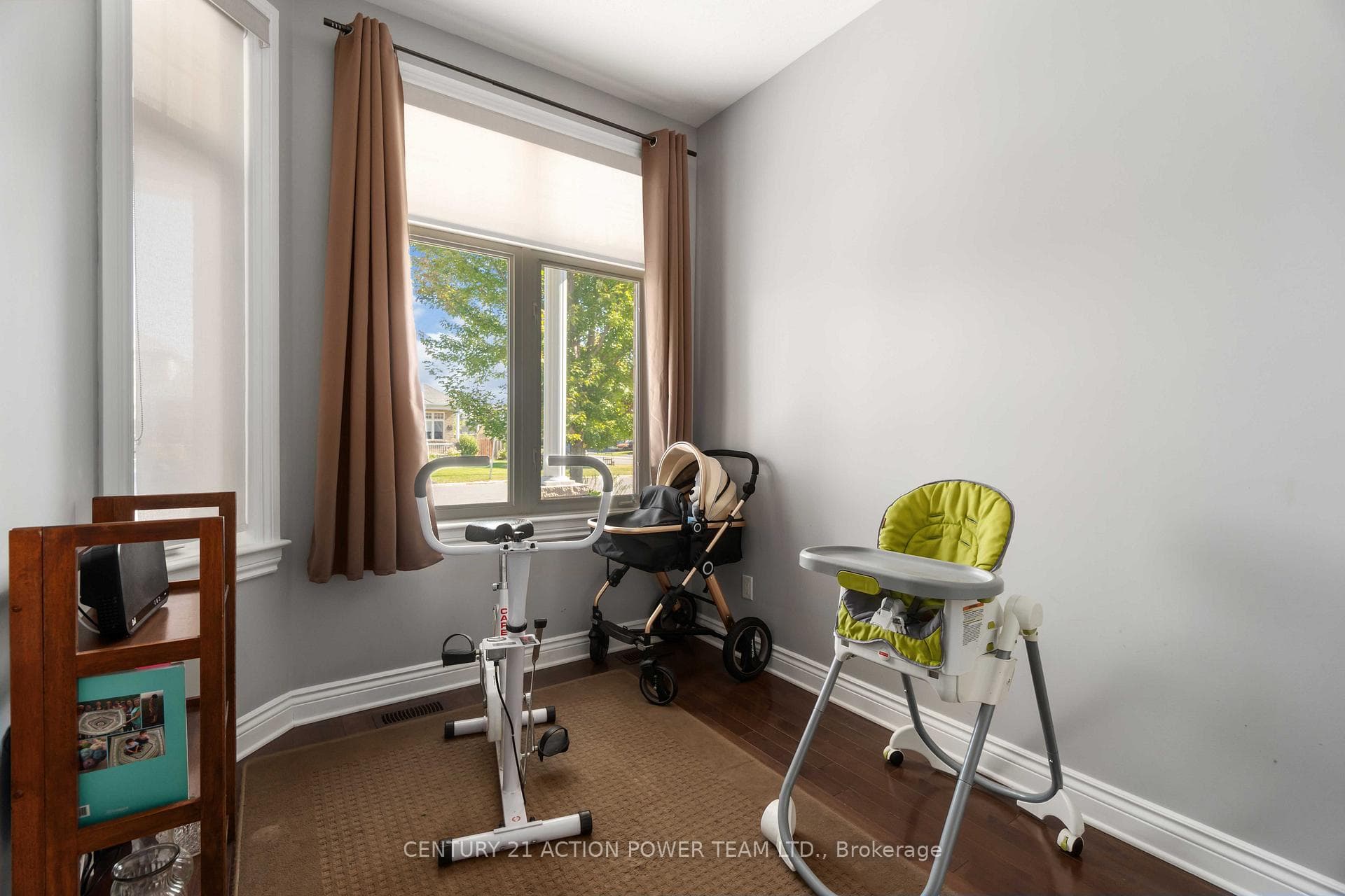 77 Desmond Trudeau Drive photo 24