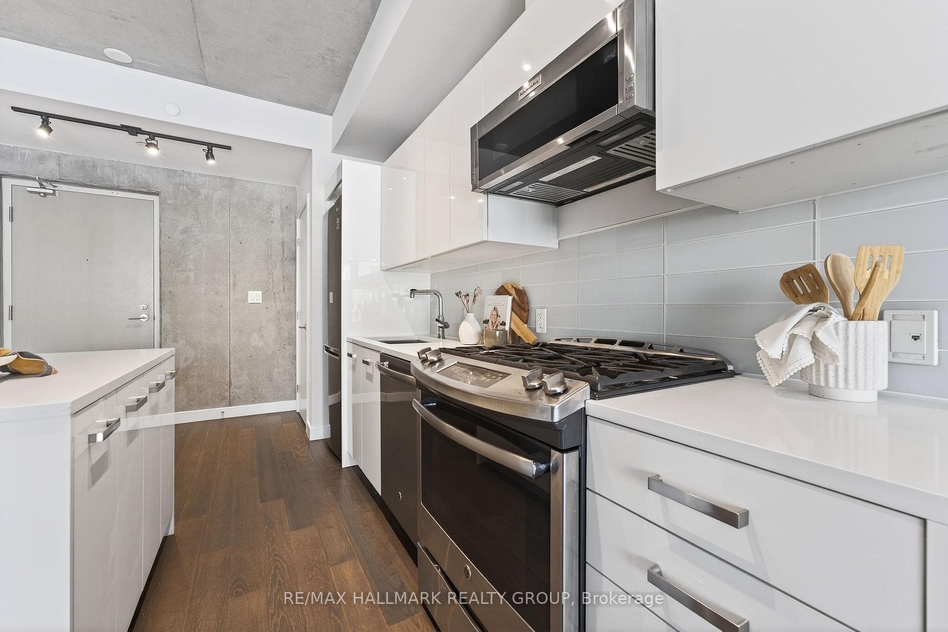224 Lyon Street Unit 711 photo 11