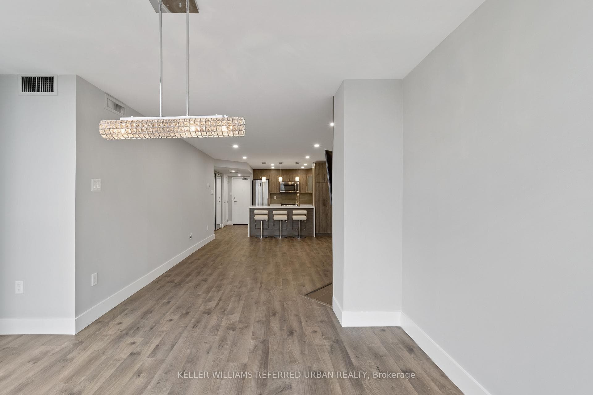725 King Street Unit 1111 photo 16
