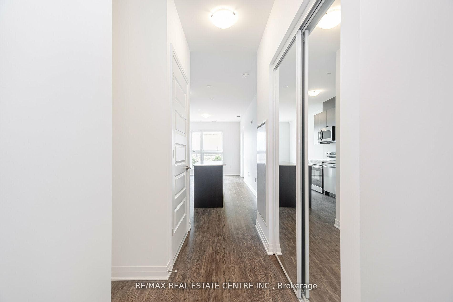 490 Gordon Krantz Avenue Unit 107 photo 4