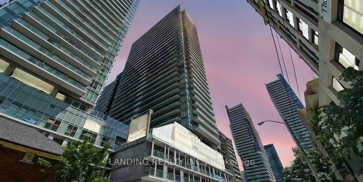 195 Redpath Avenue Unit 2612 photo 11