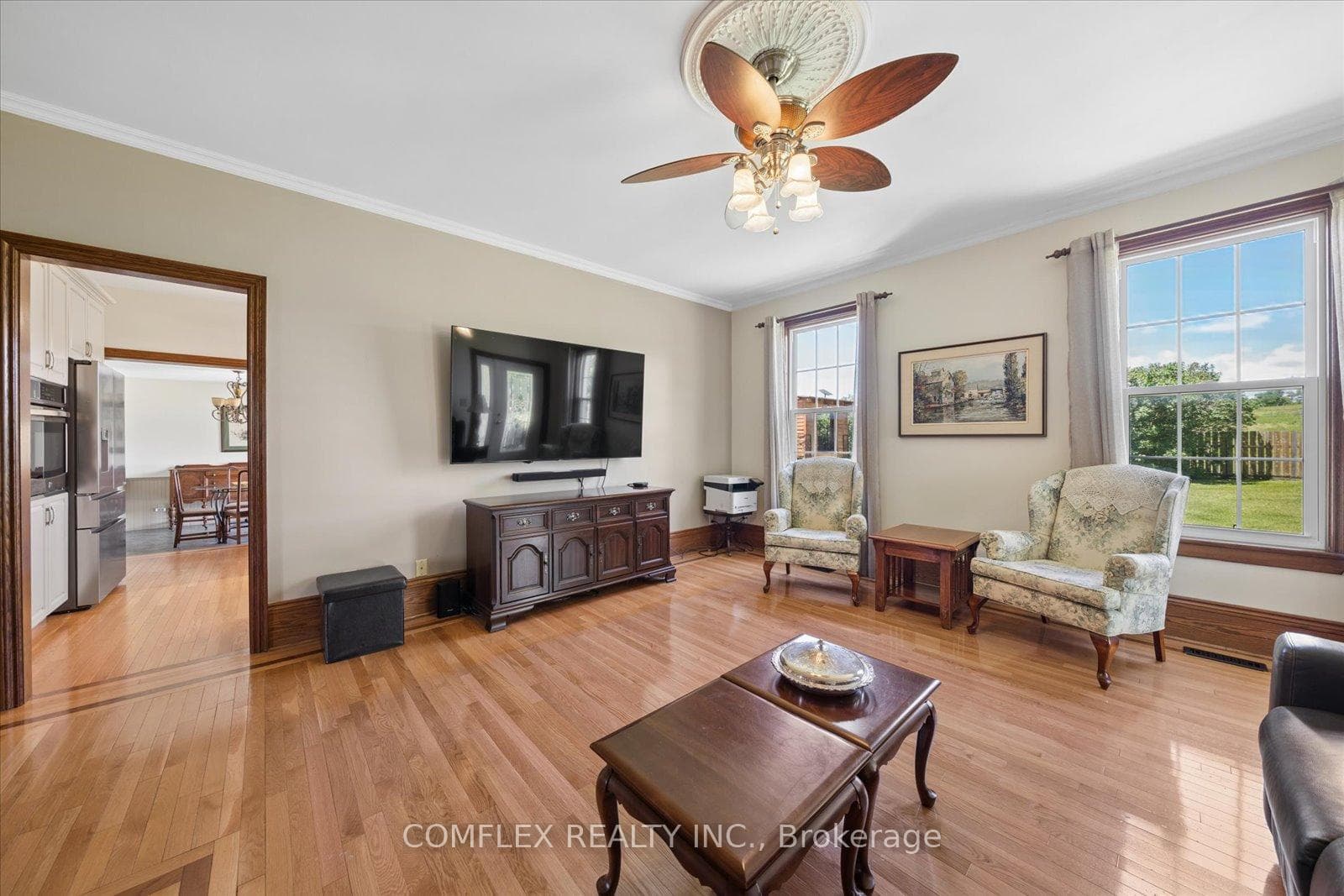 1150 Raglan Road photo 12