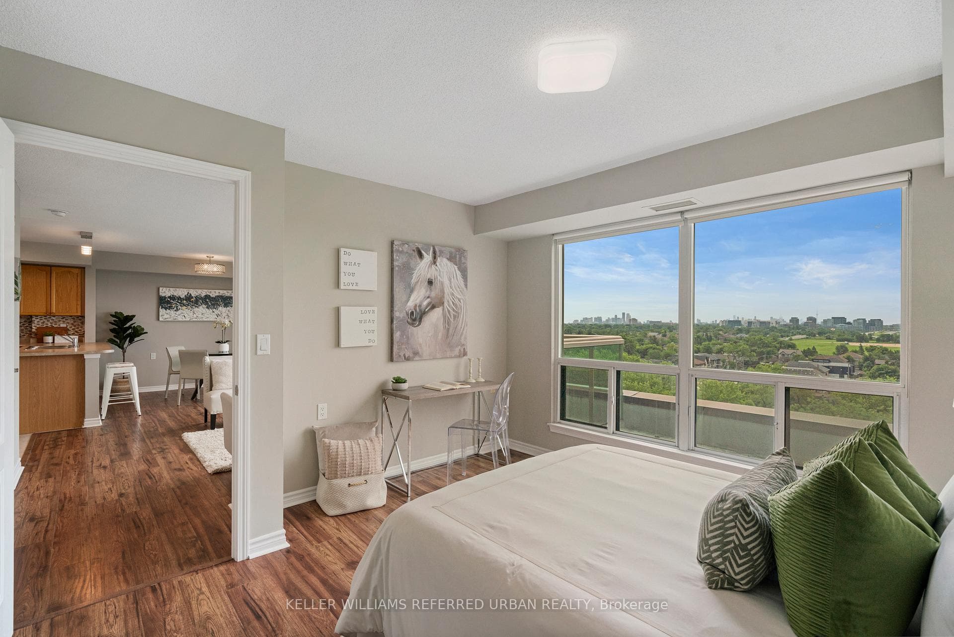 935 Sheppard Avenue Unit 906 photo 19