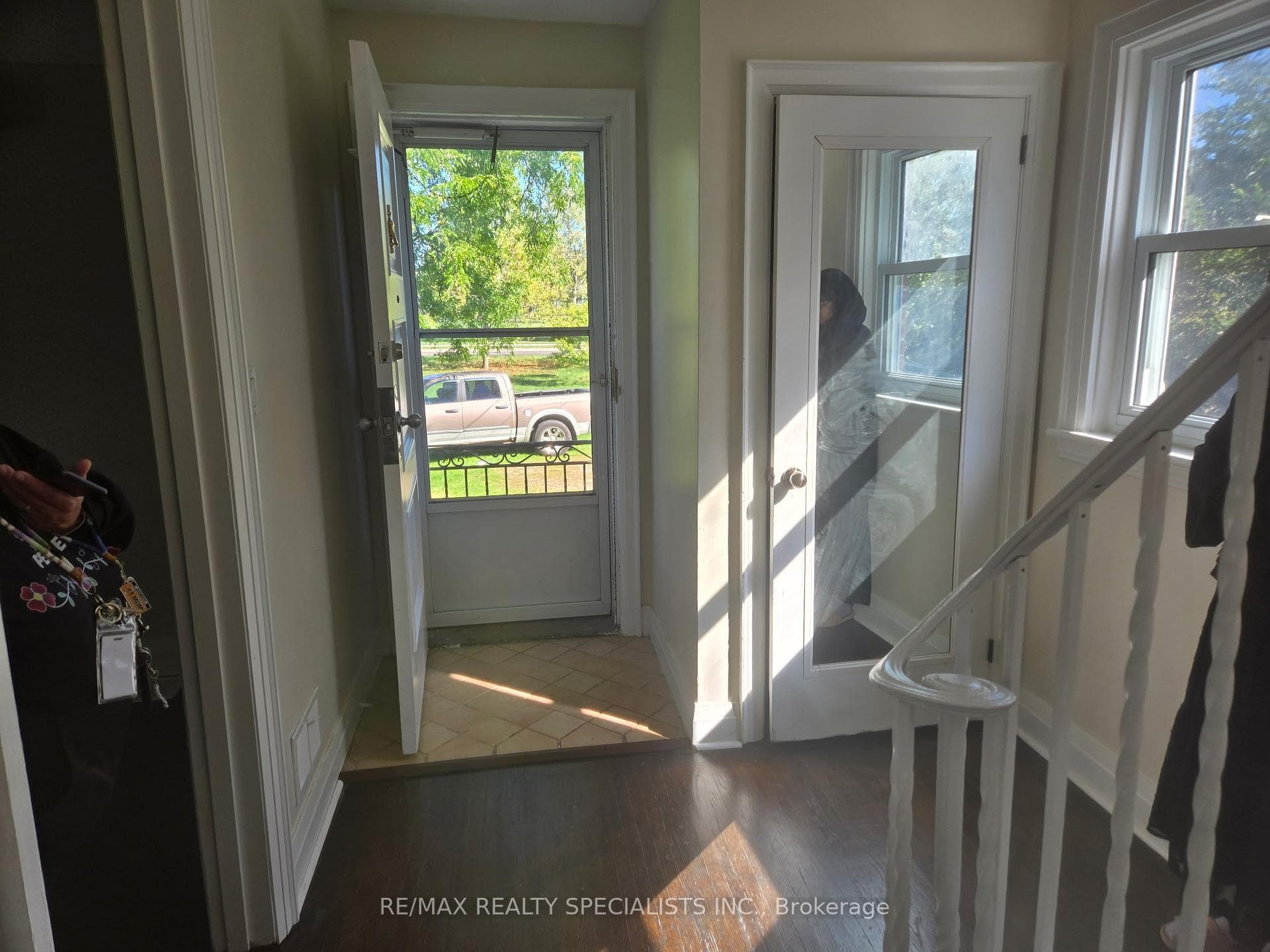 970 Concession Street photo 19