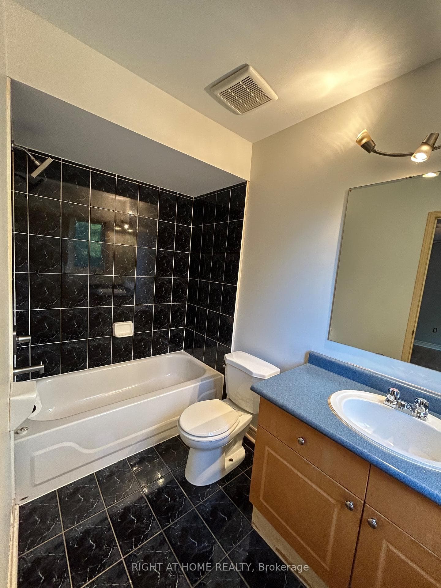 73 Tremount Street photo 20