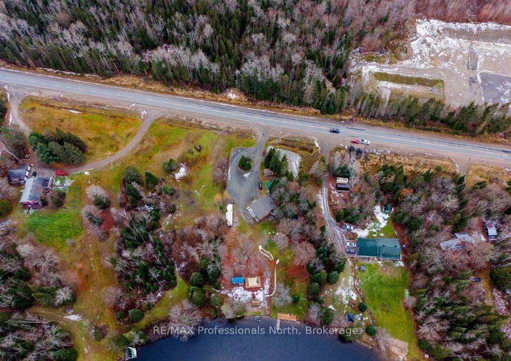 899 KATRINE Road photo 46