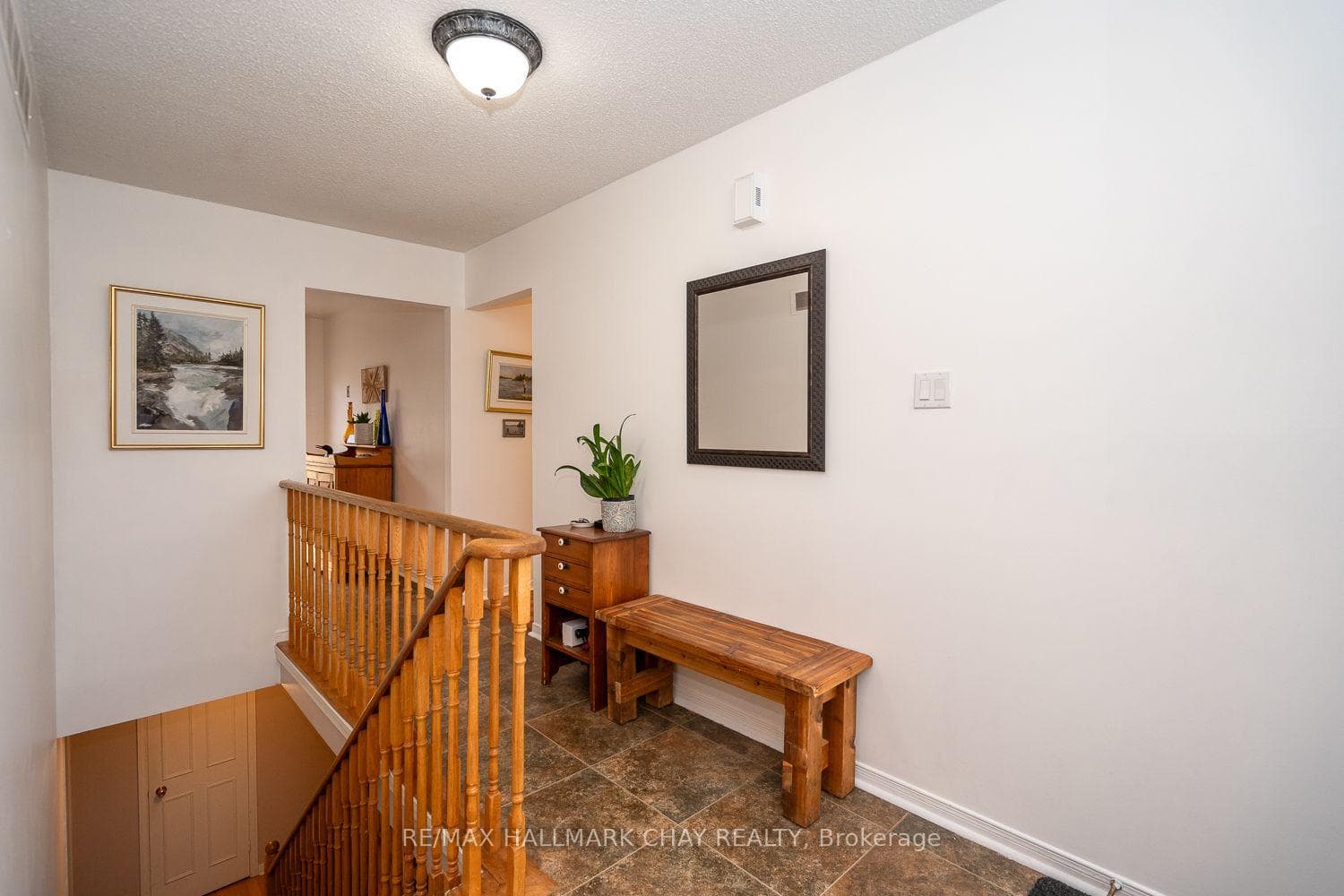 106 Hutchinson Drive photo 6