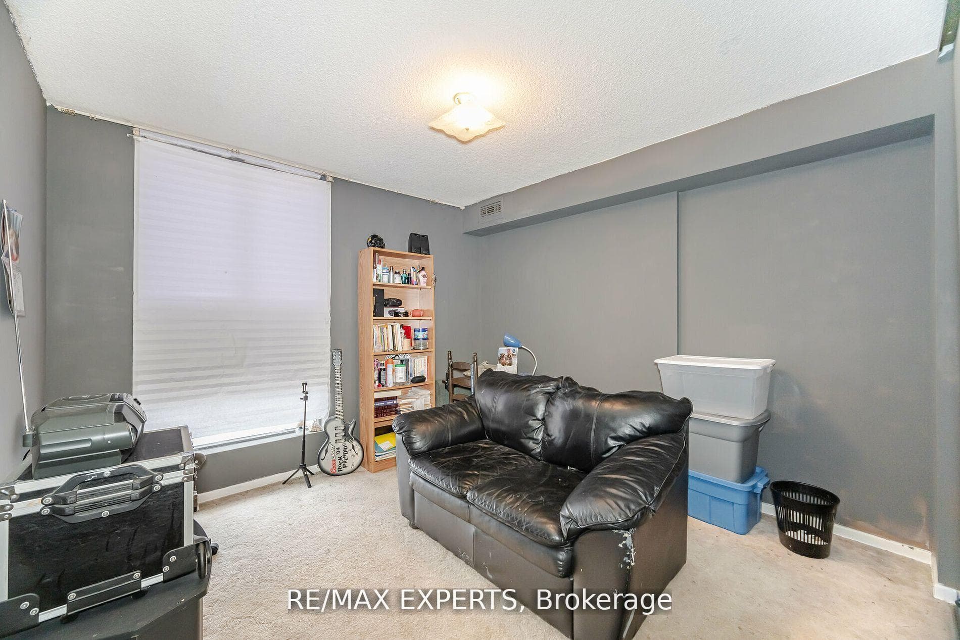 25 Kensington Road Unit 1407 photo 22