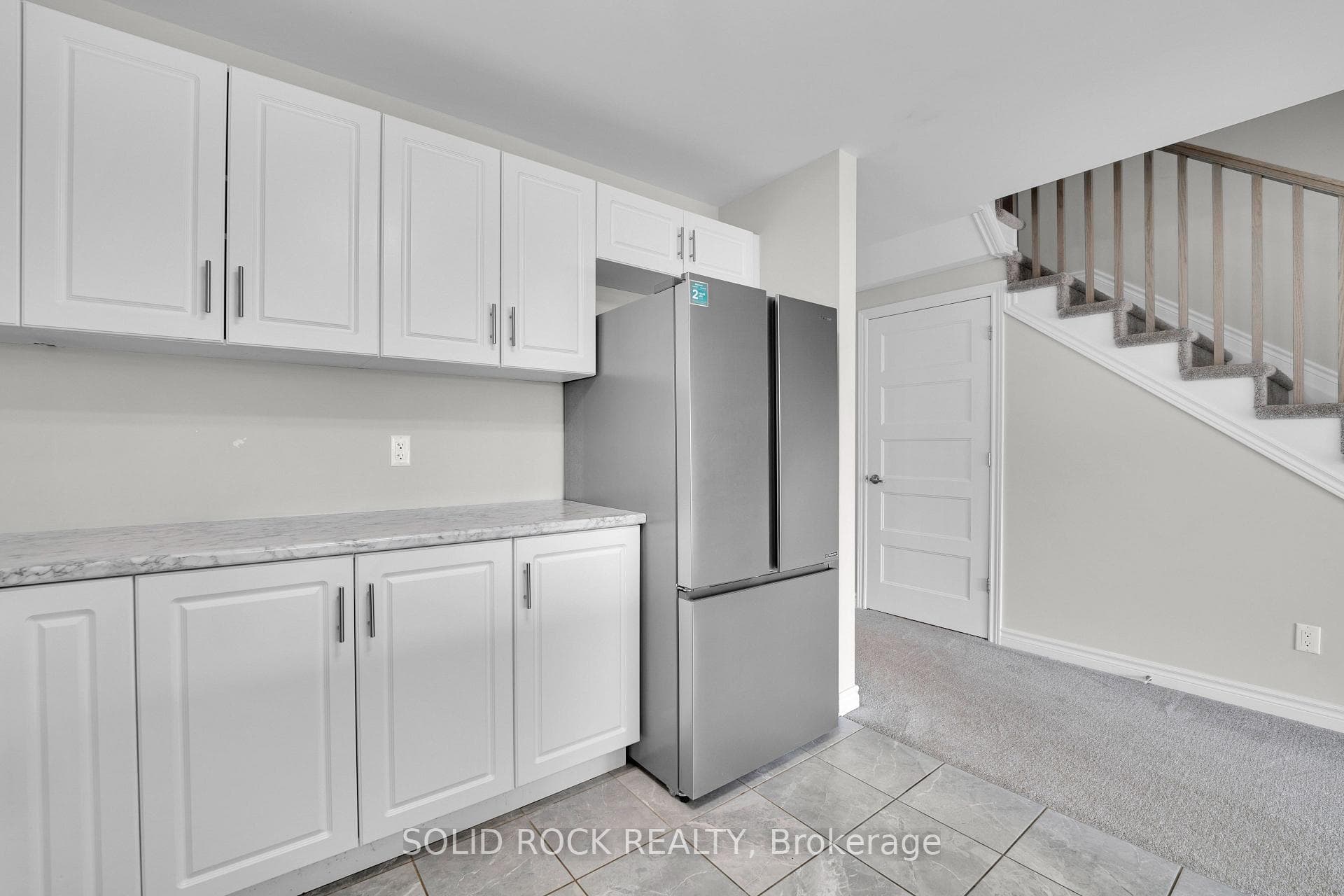 82 O'Donovan Drive photo 8