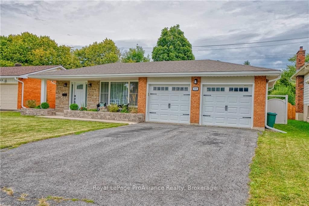 336 RENDA Street photo 1