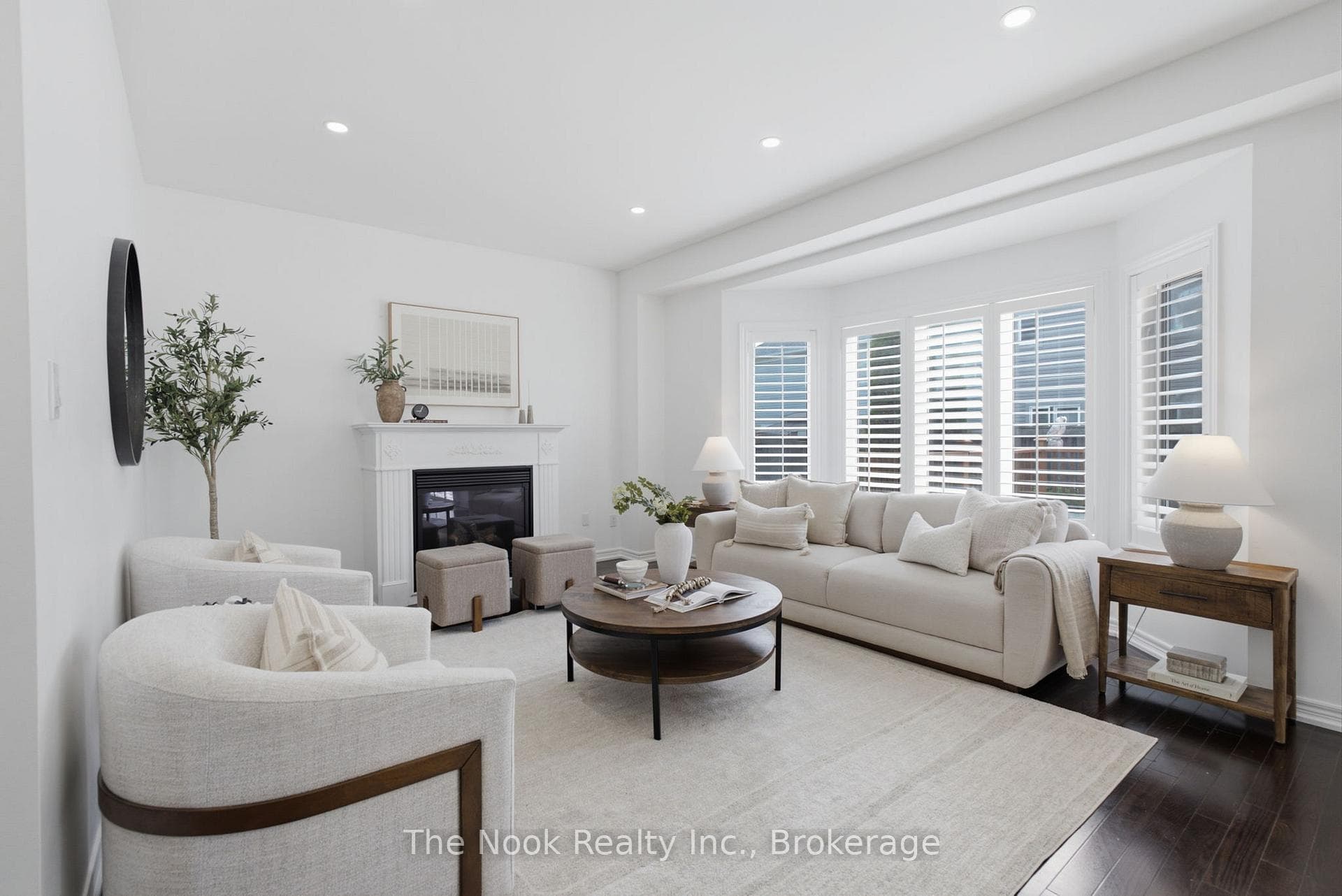 10 Sisson Lane photo 13