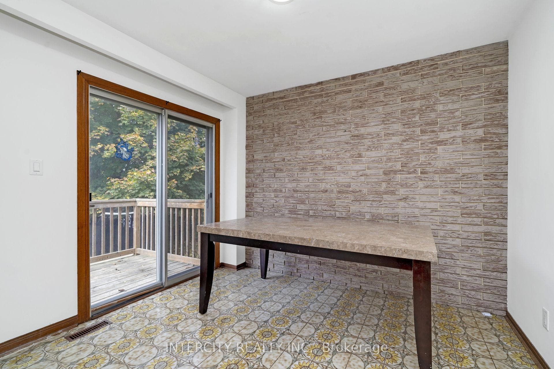 19 Patricia Drive photo 14
