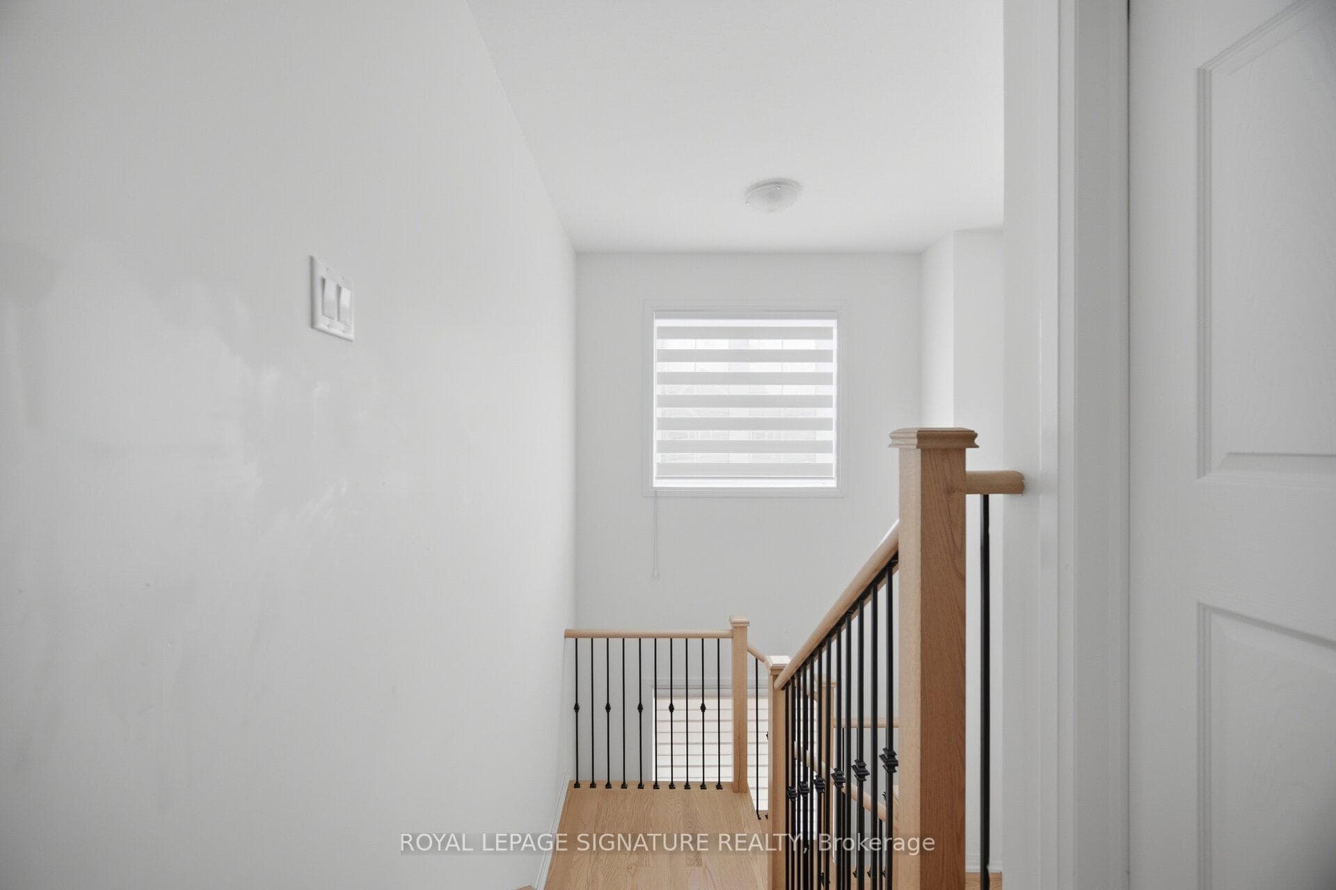 240 Velvet Way photo 31