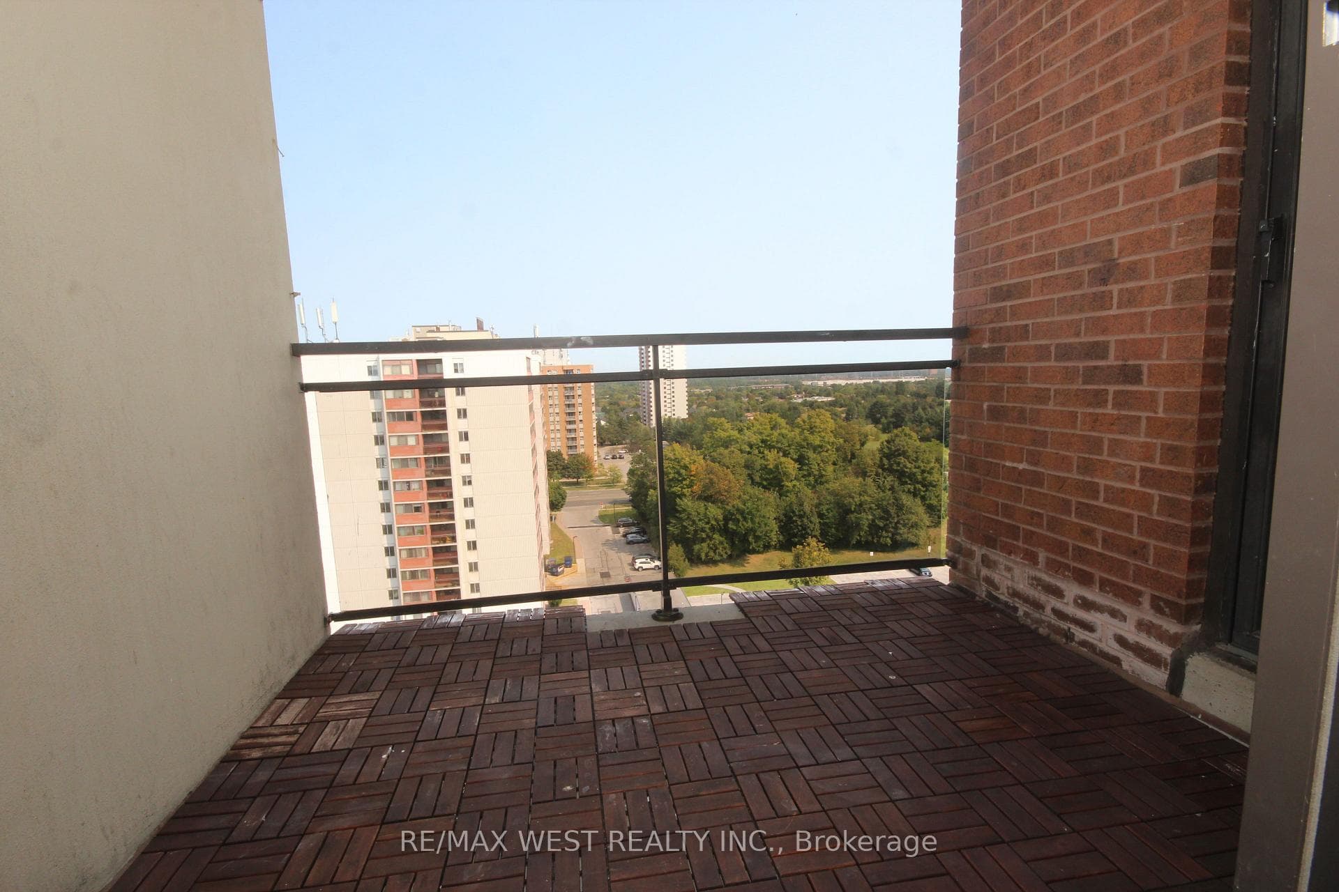 99 Blackwell Avenue Unit PH213 photo 8