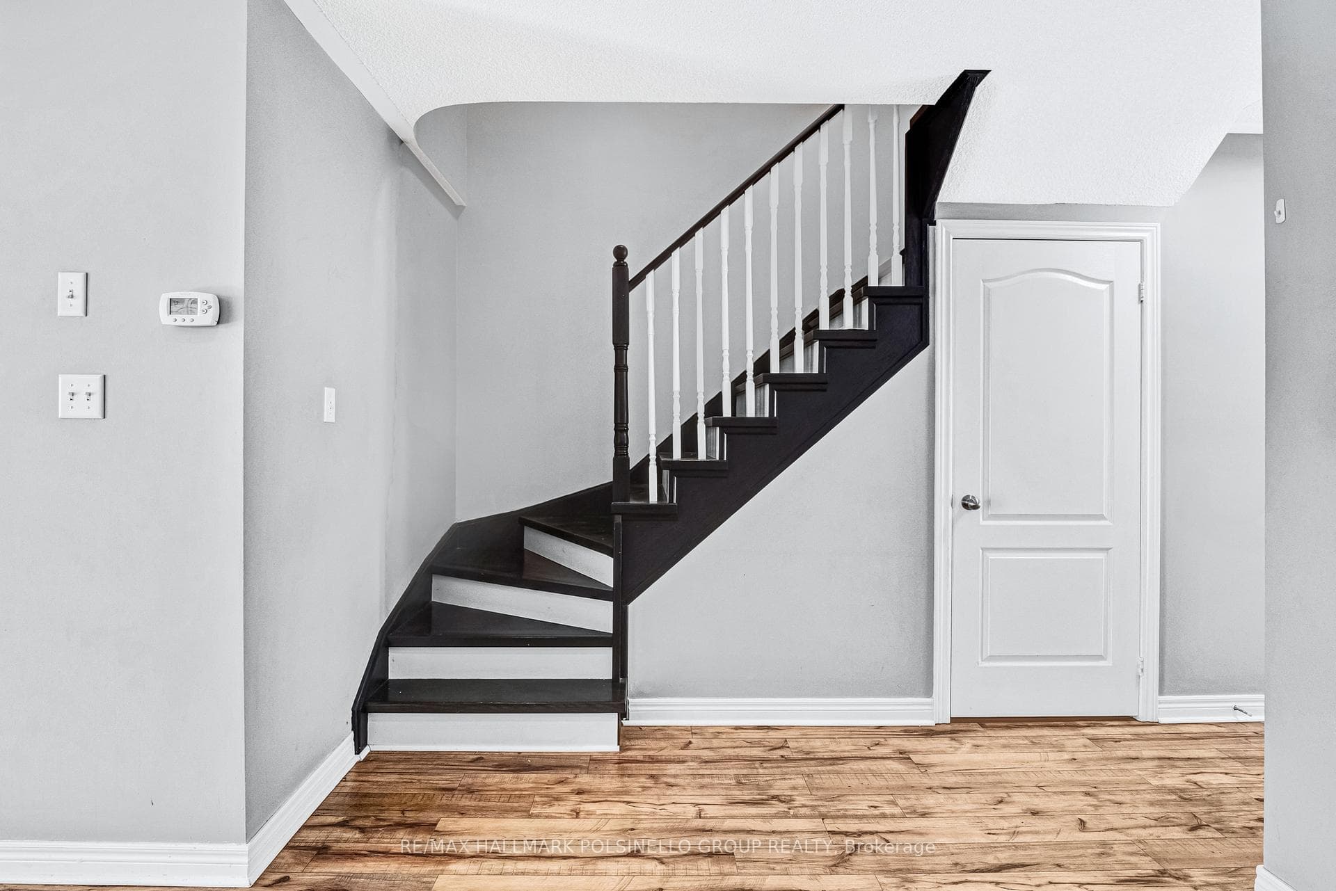 7 Latitude Lane photo 16