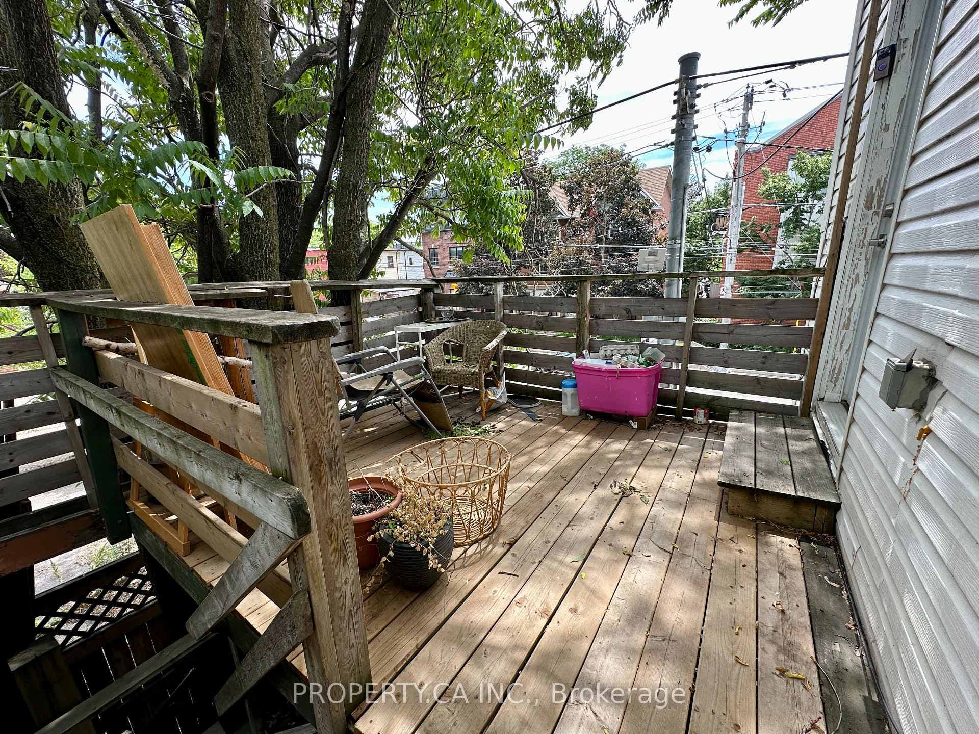 129 Munro Street Unit Upper photo 19