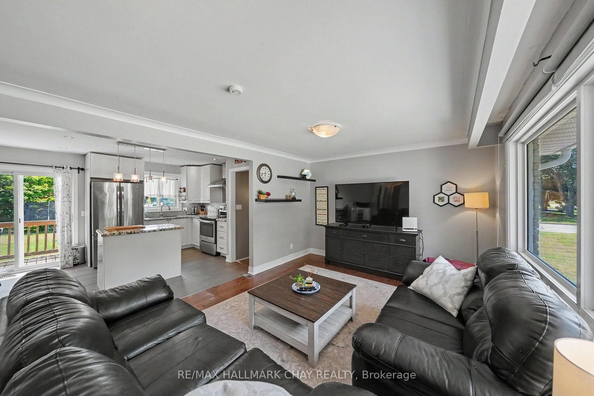 Family Room open Concept