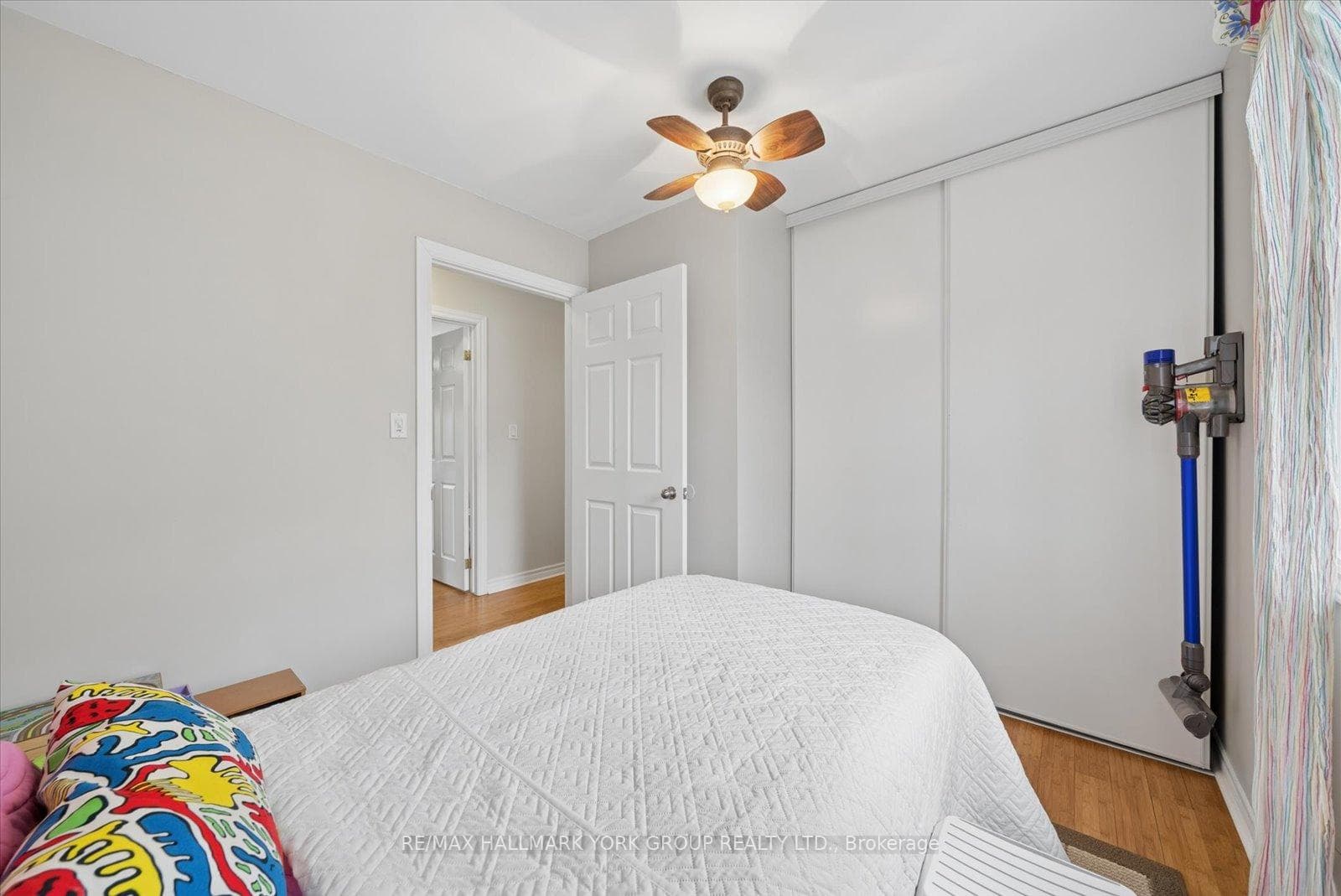 168 Irving Drive photo 22