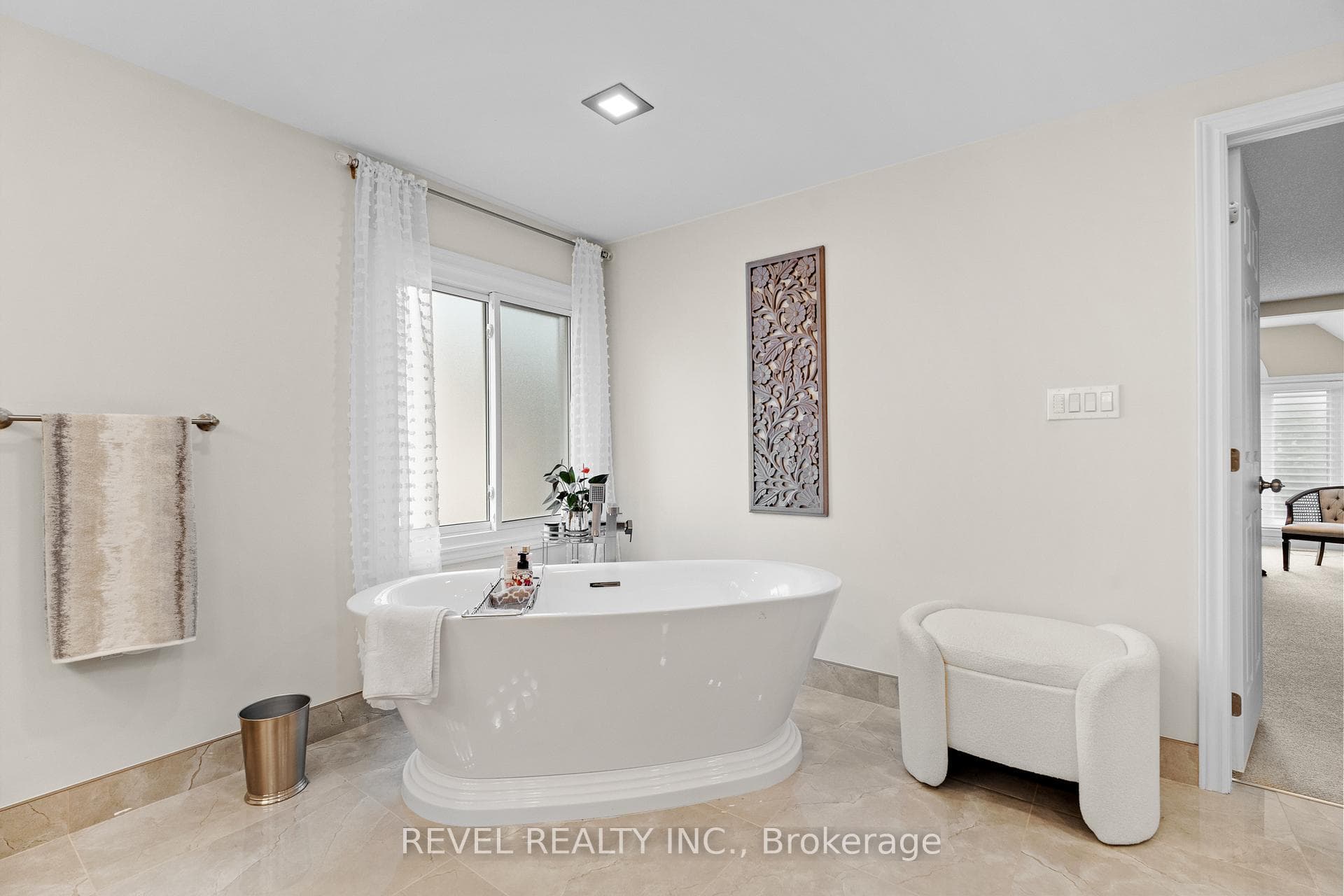 9 Meadowbrook Lane photo 31