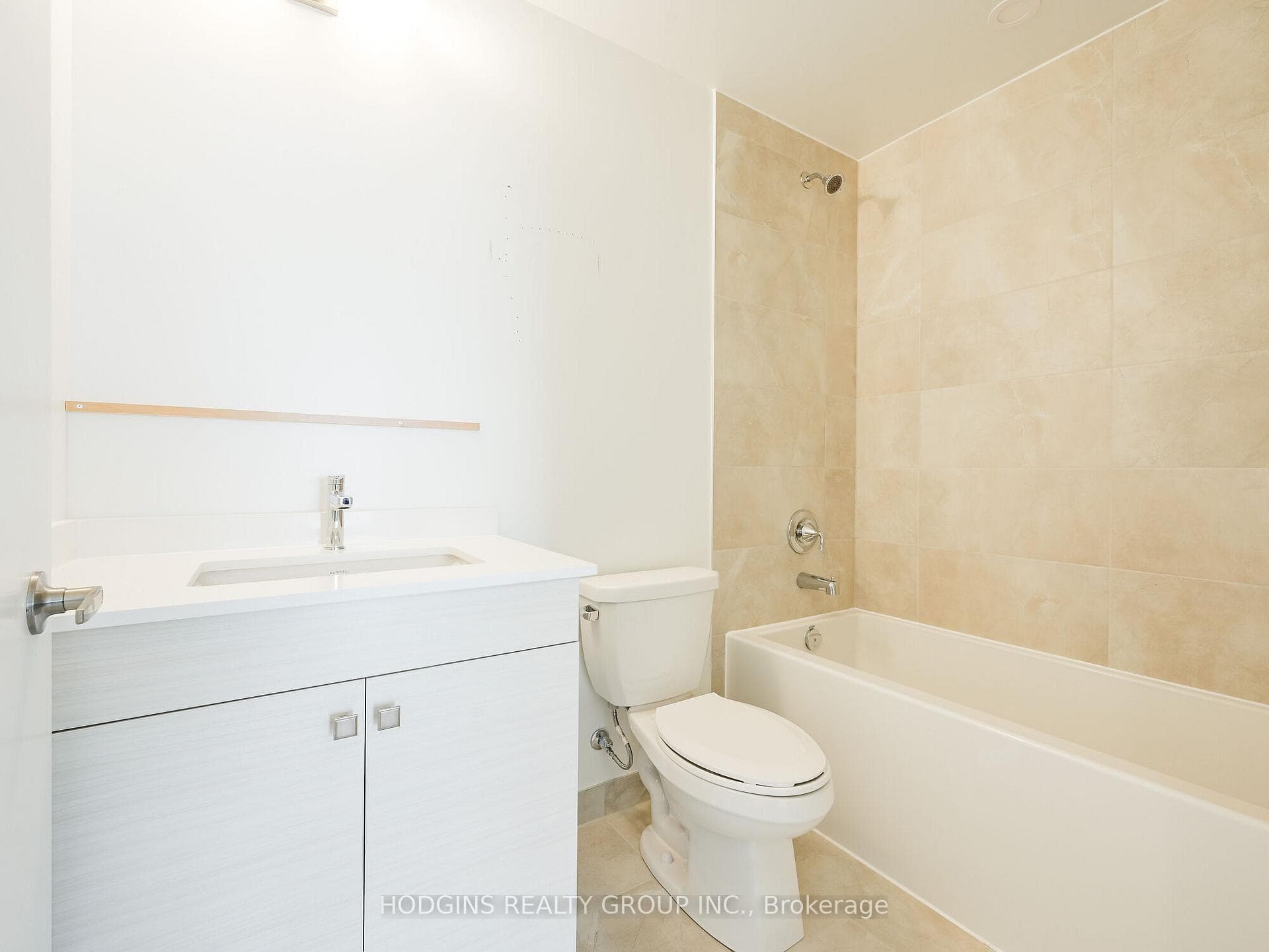 1035 Southdown Road Unit 1404 photo 21