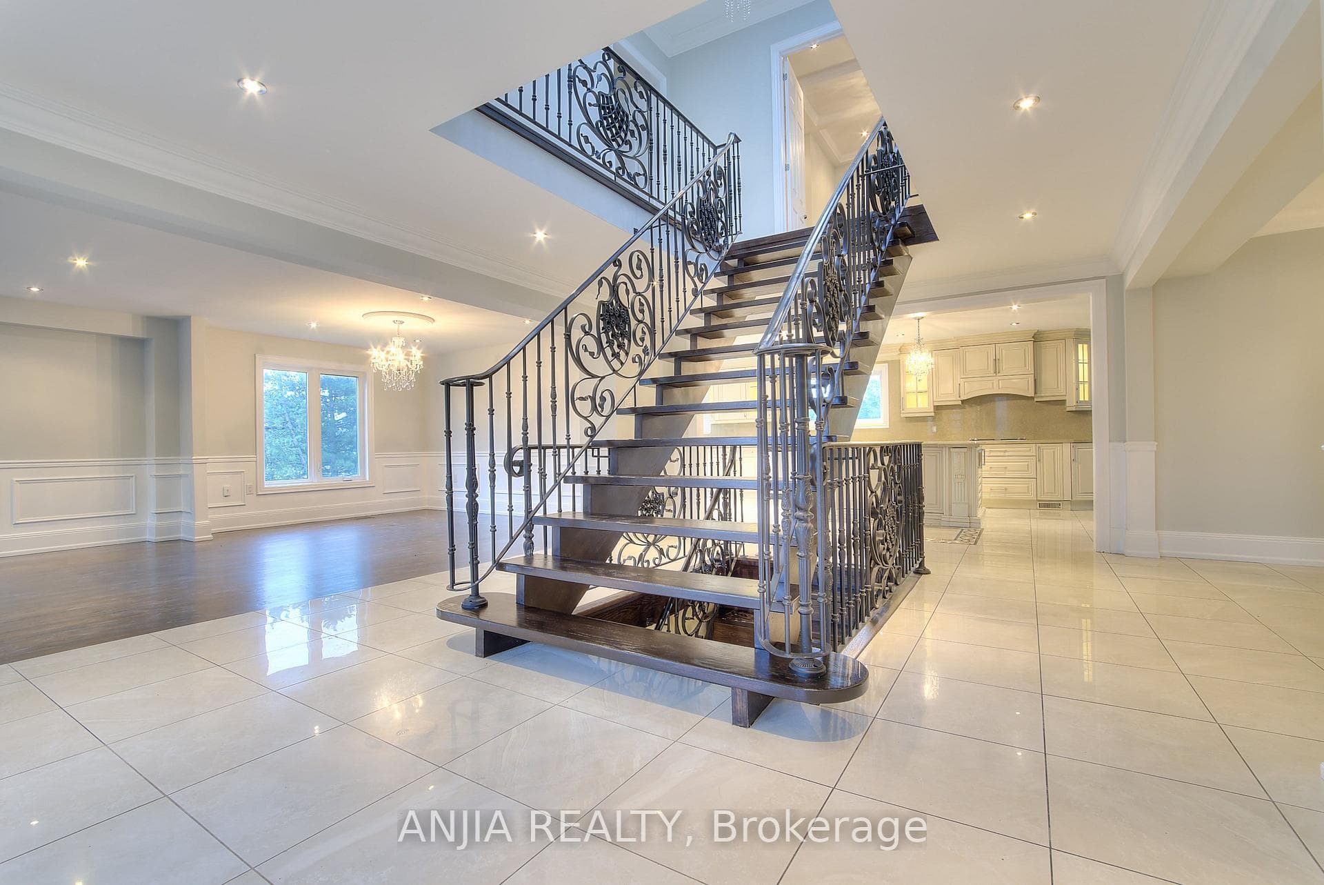 44 Bellini Avenue photo 13