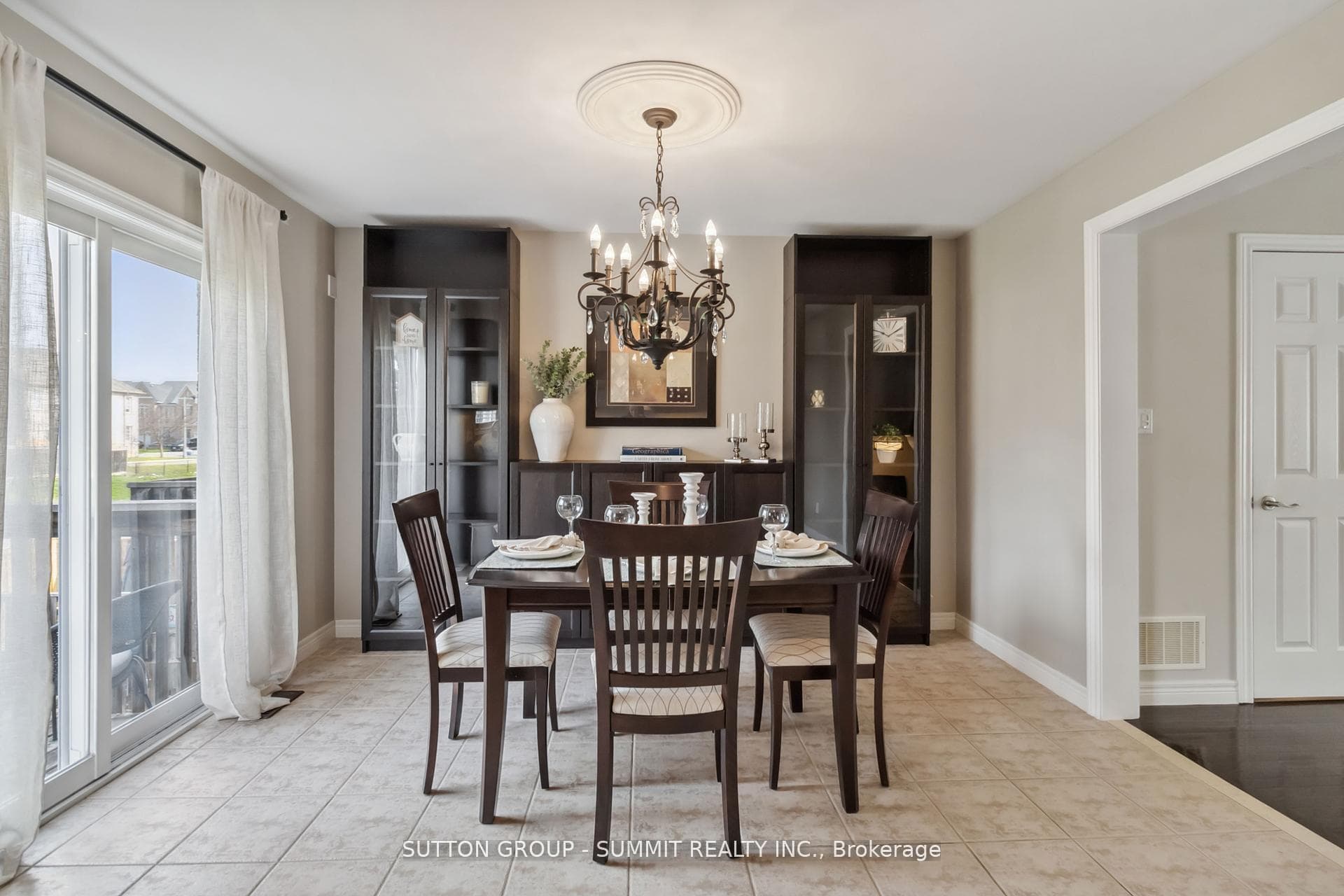 2280 BARONWOOD Drive Unit 38 photo 14