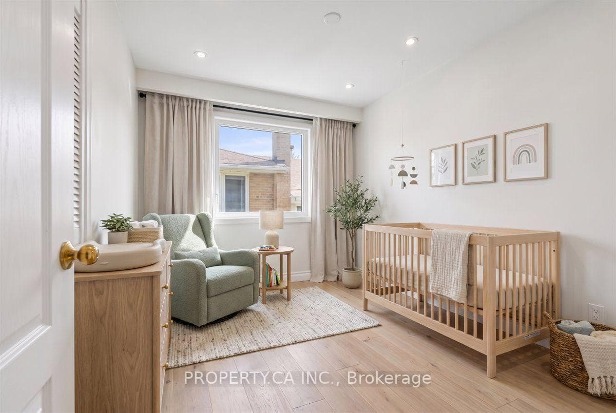 48 Kennard Avenue photo 23