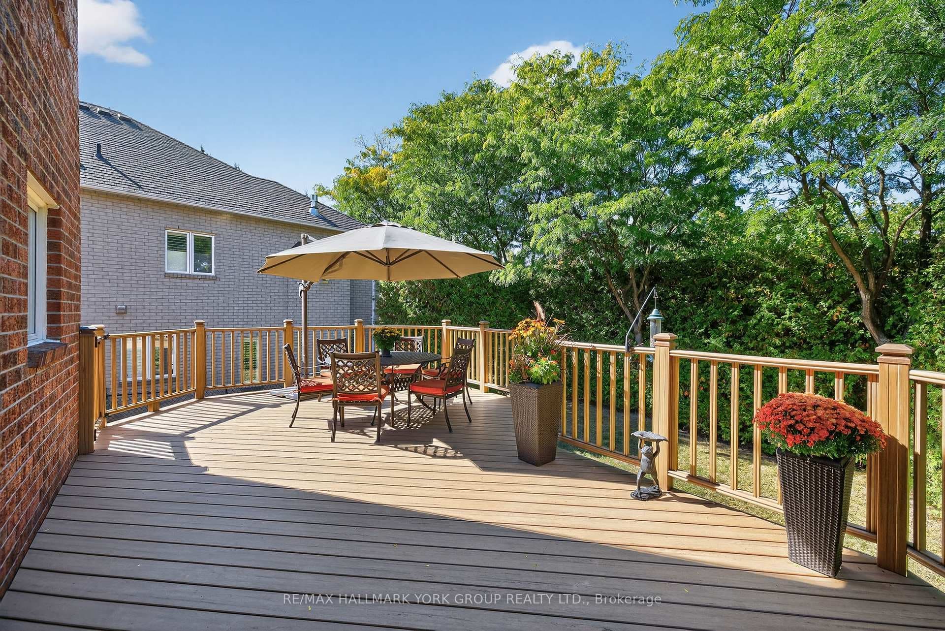 341 Gaston Place photo 38
