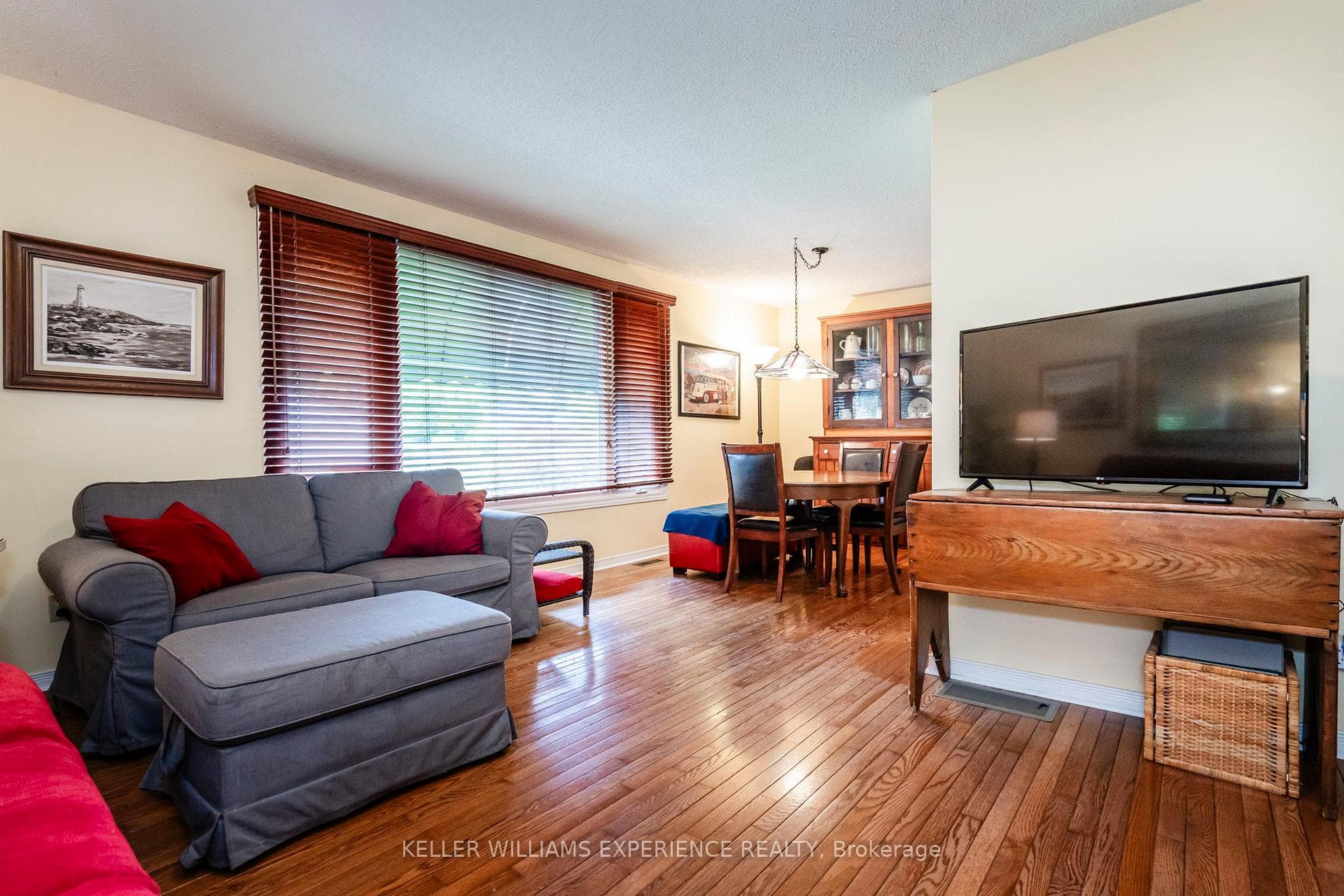 800 Birchwood Drive photo 12