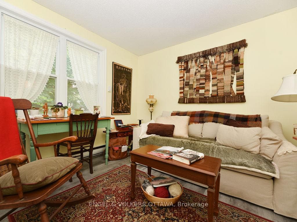 81 Third Avenue Unit 1 photo 16
