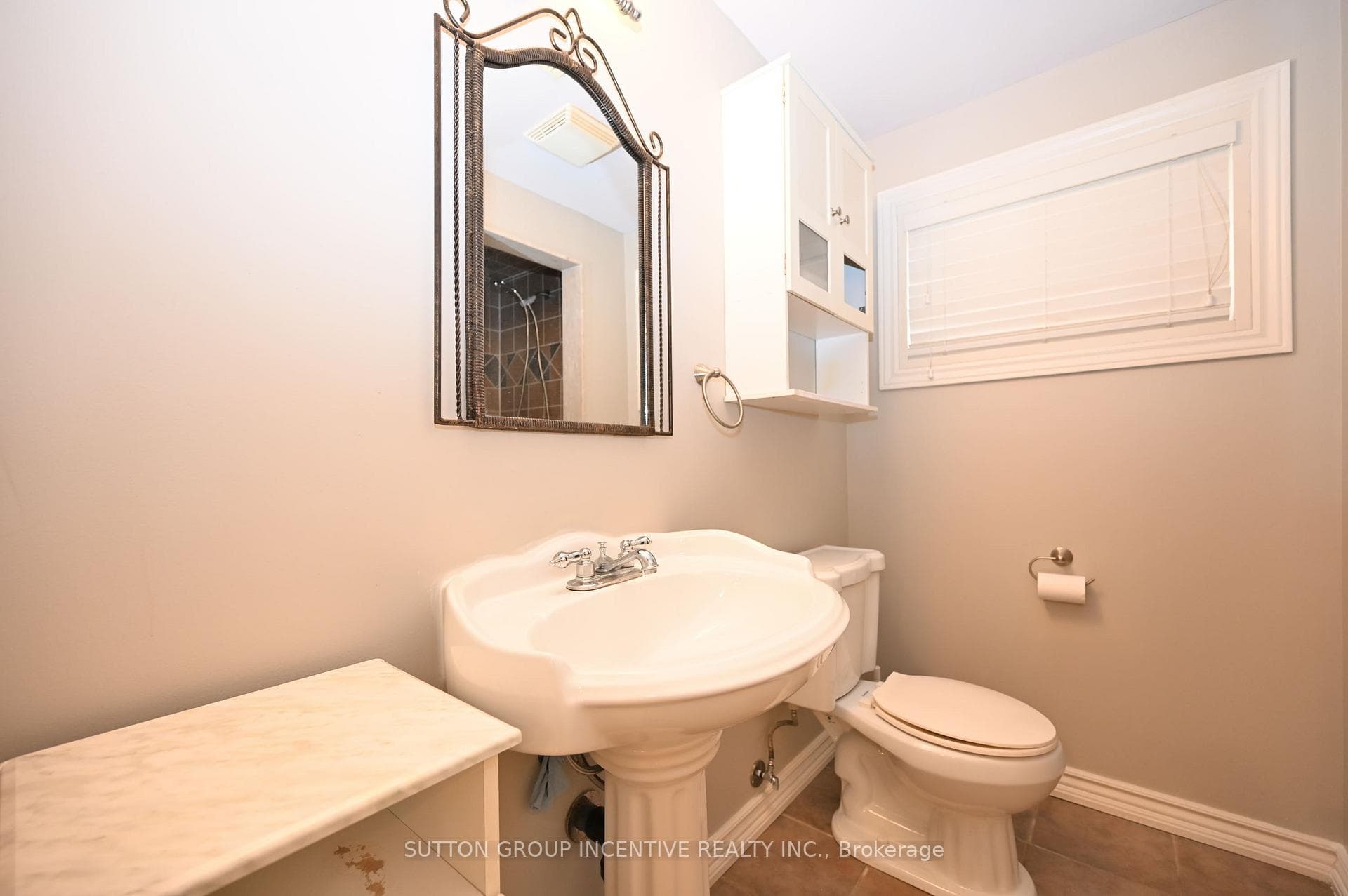 28 Silvercreek Crescent photo 23