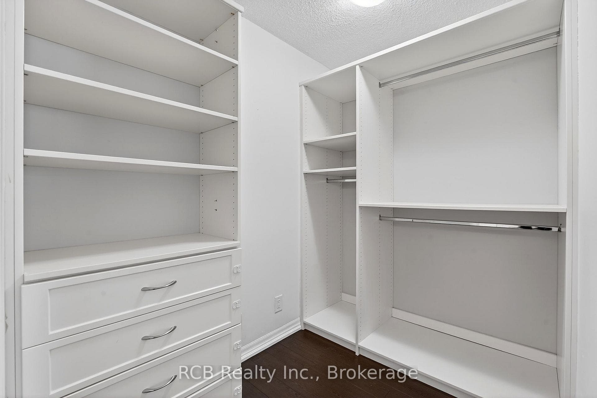 1940 Ironstone Drive Unit 1006 photo 9