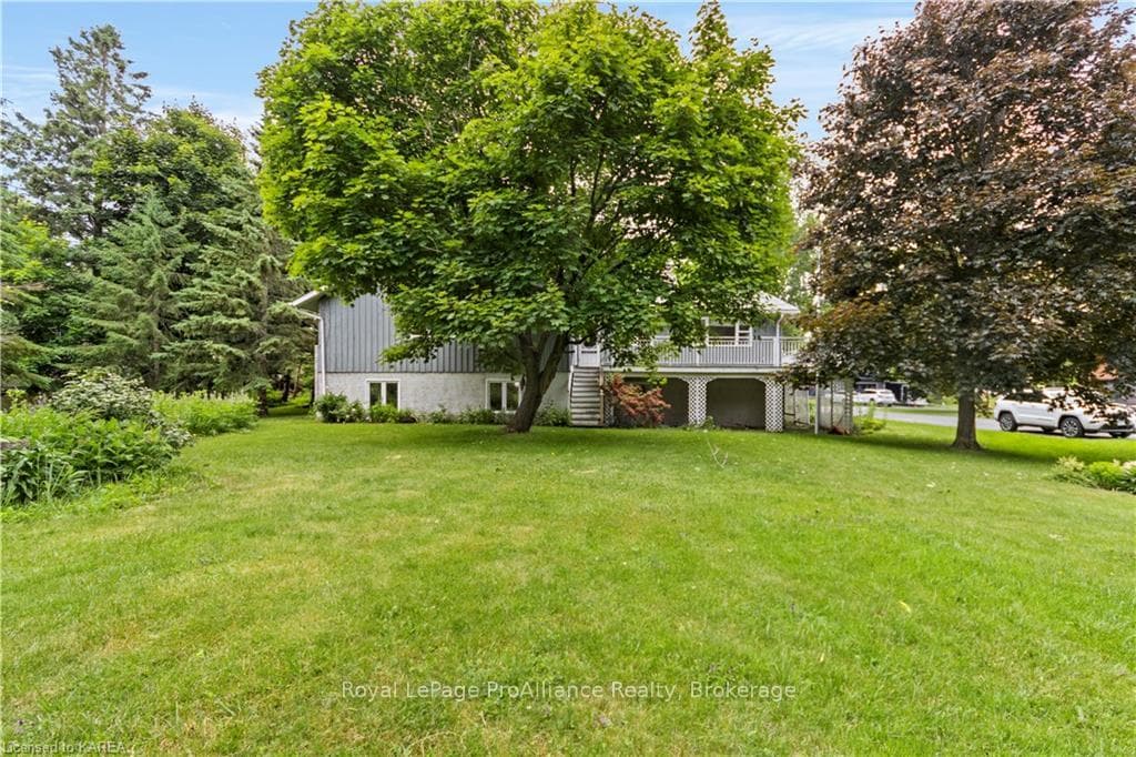 1683 JACKSON Boulevard photo 37