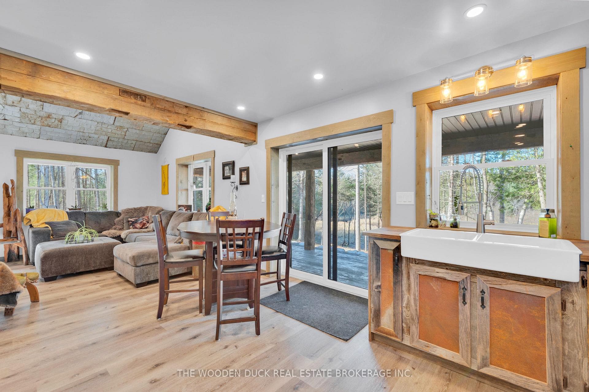 142 Glanmire Lake Road photo 7