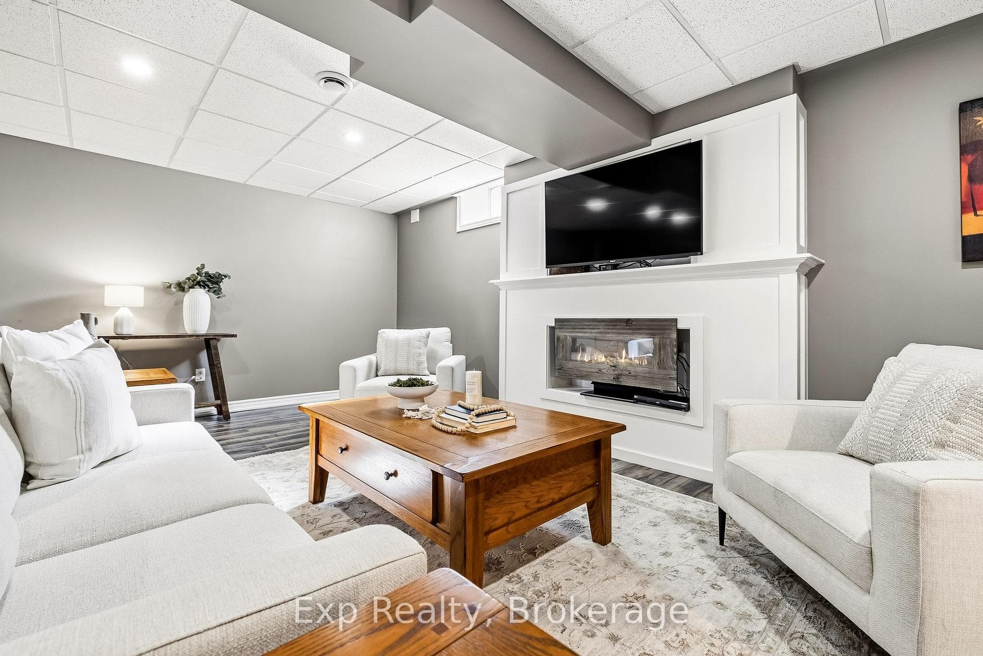 803 Greenly Drive photo 25