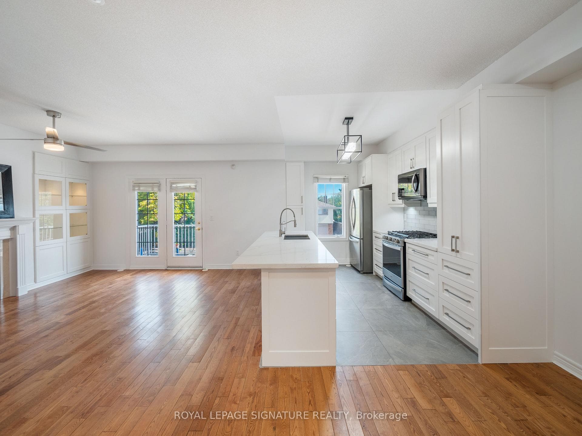 1295 Wharf Street Unit 10 photo 2