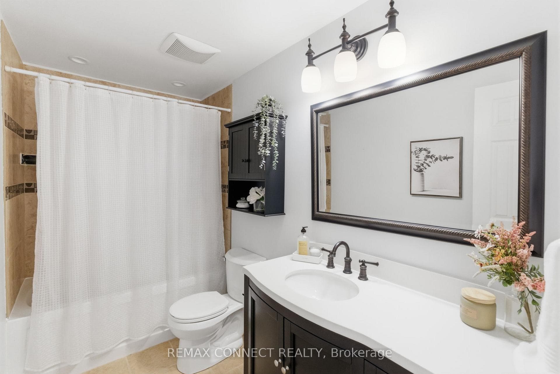 1202 Norman Court photo 23
