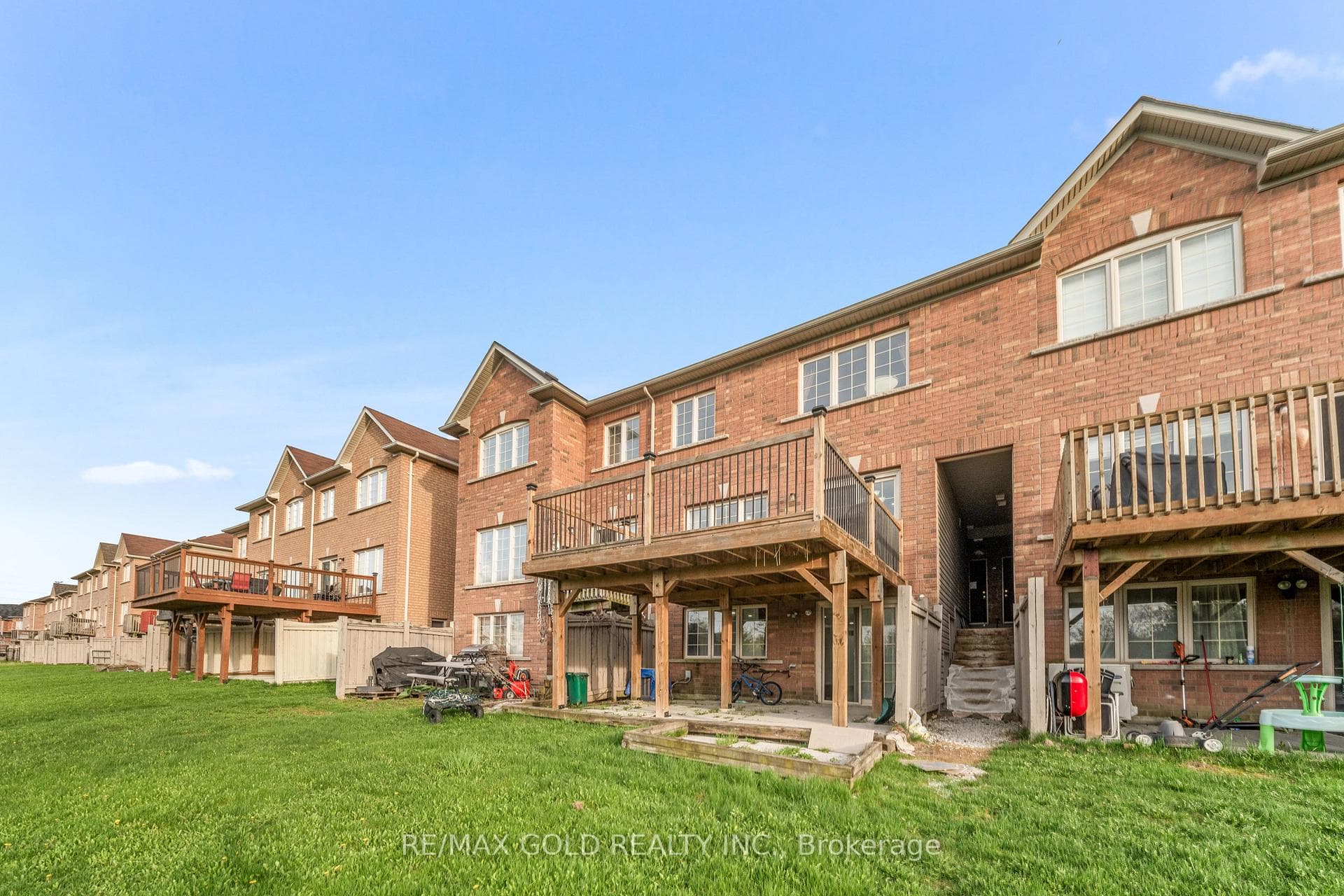 32 Bay Breeze Drive photo 49