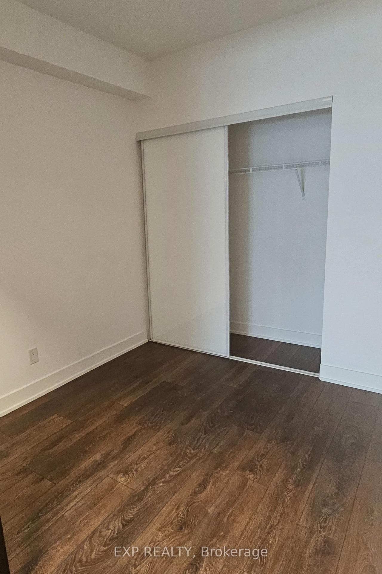 1285 Queen Street Unit 209 photo 6