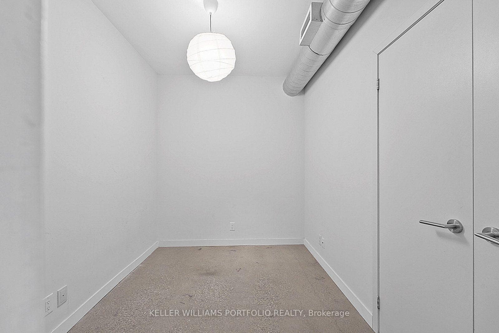 569 King Street Unit 407 photo 24