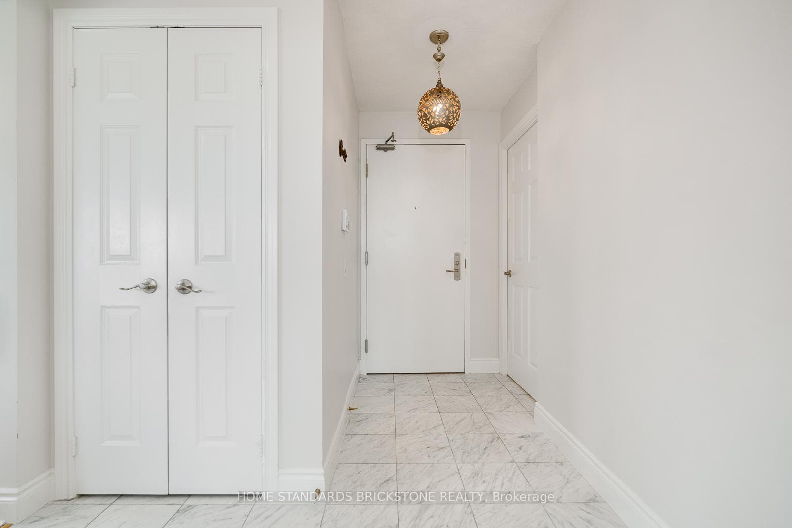 80 Harrison Garden Boulevard Unit 1716 photo 5