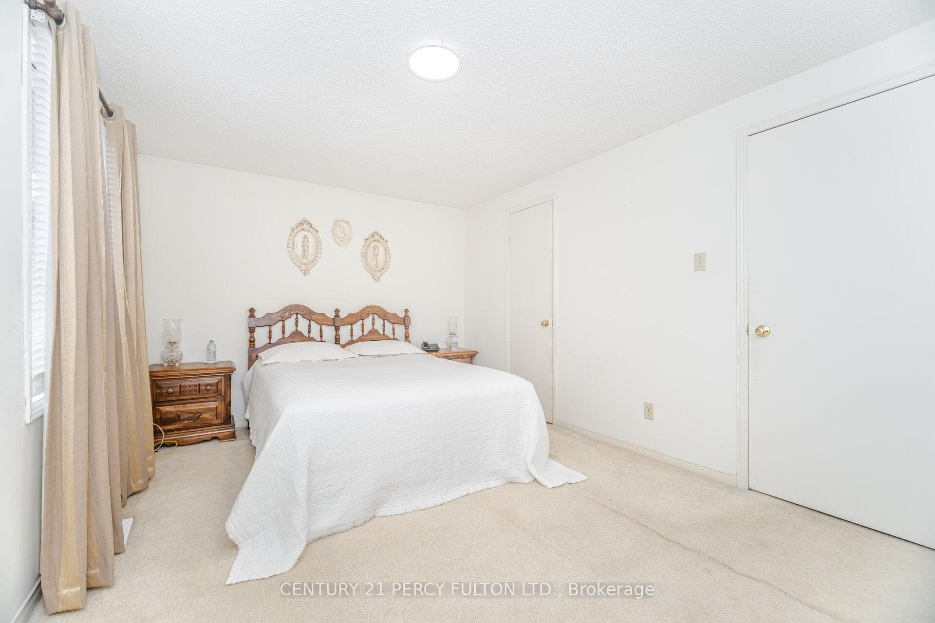 1399 Anton Square photo 24