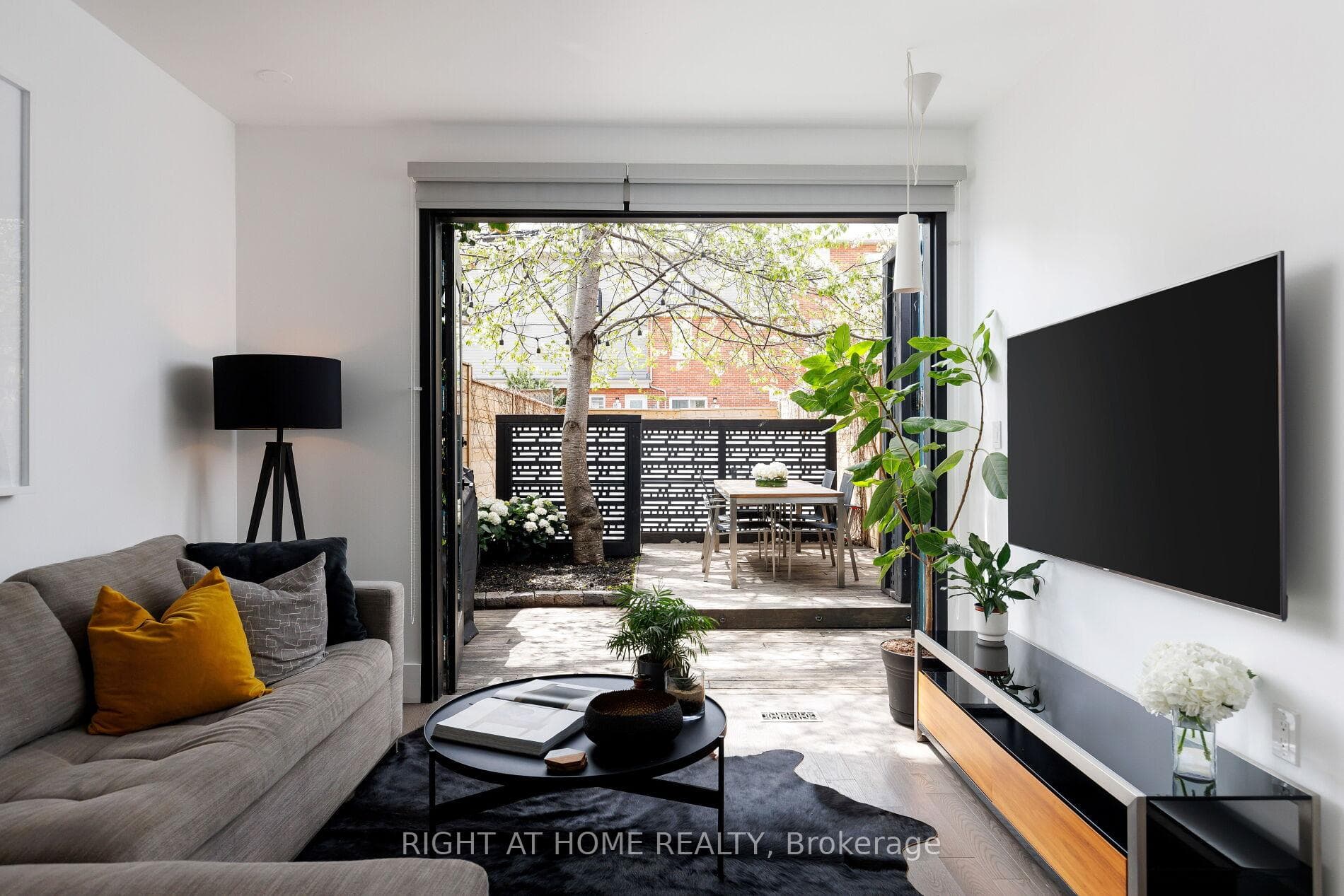 128 Hamilton Street photo 18
