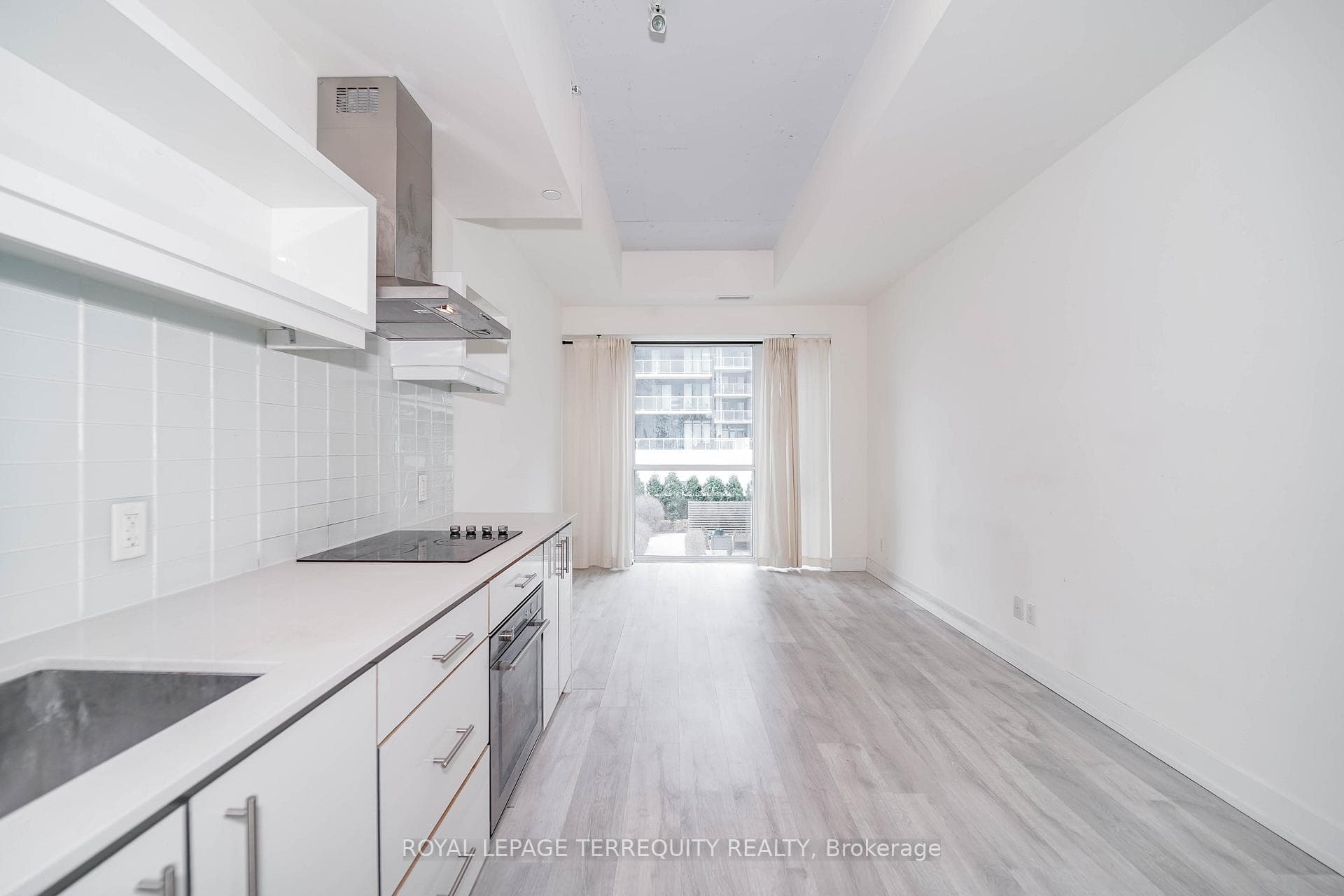 75 The Donway N/A Unit 204 photo 24