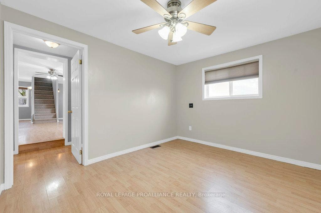 256 Moira Road photo 26
