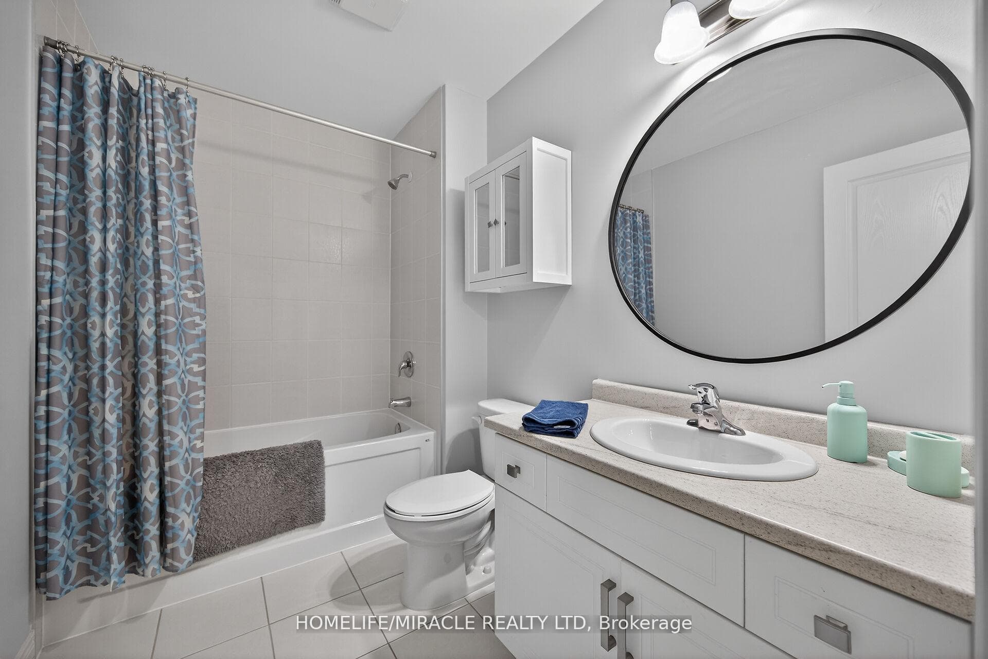 149 Kinsman Drive photo 27