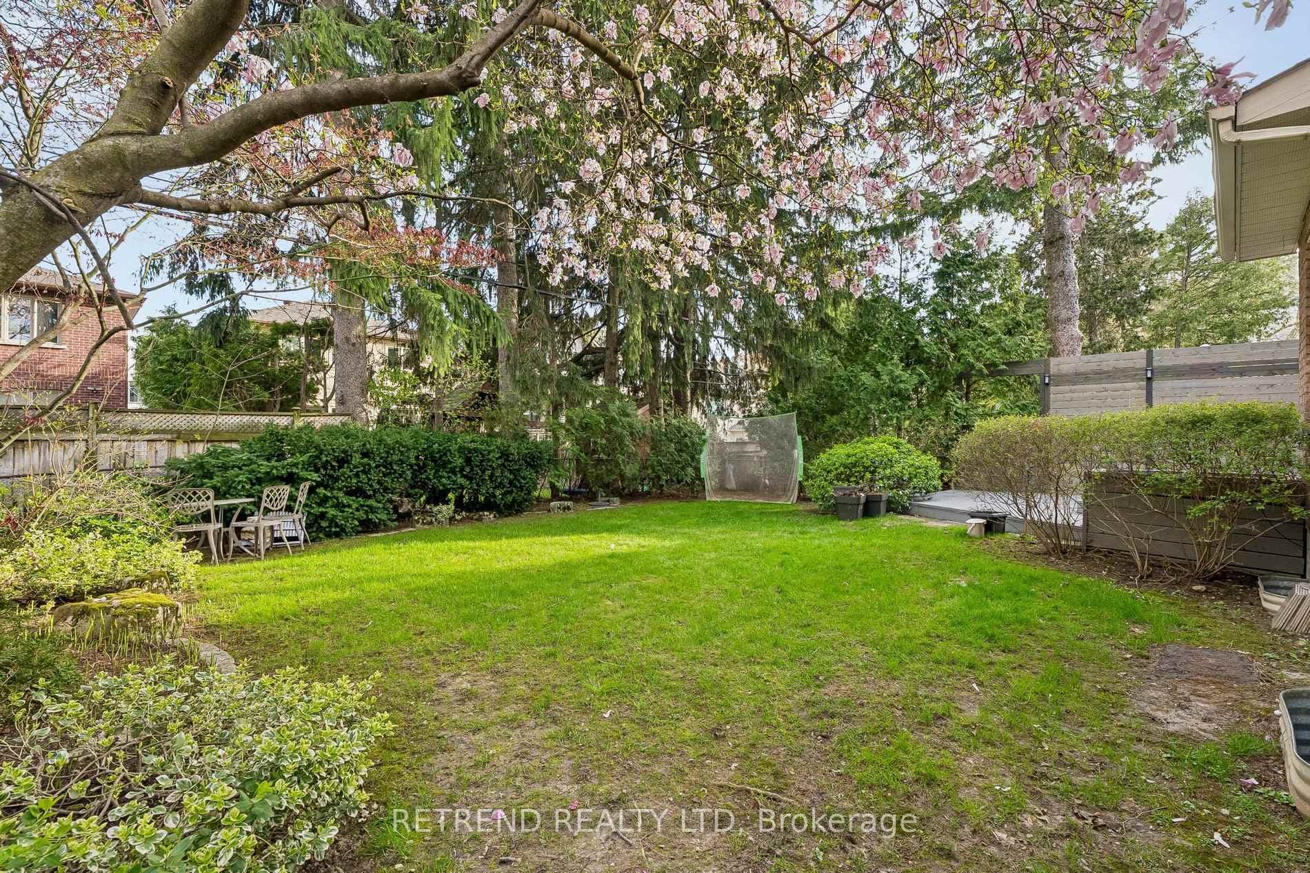 111 Hillcrest Avenue photo 45
