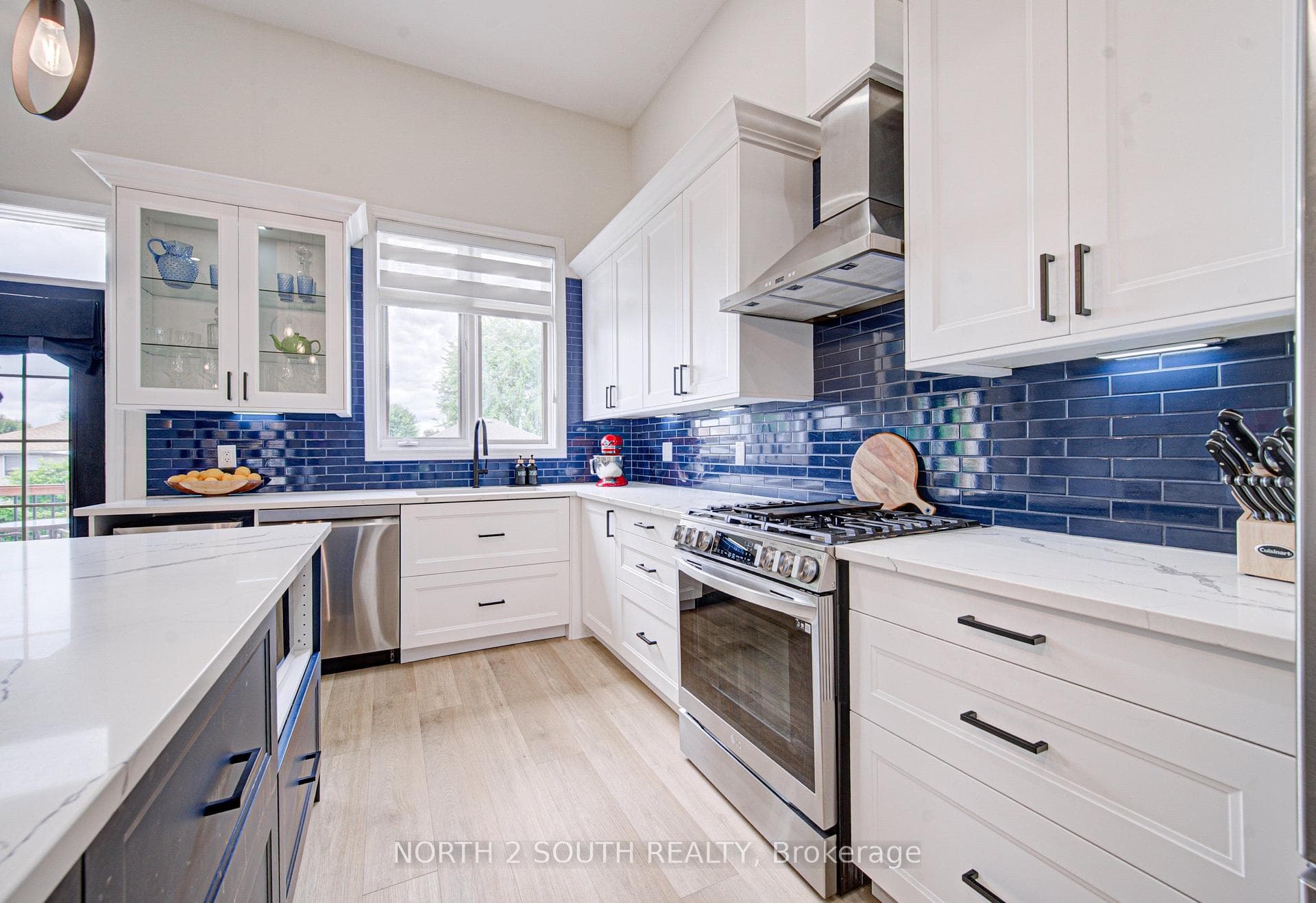 22 Long Lane photo 15